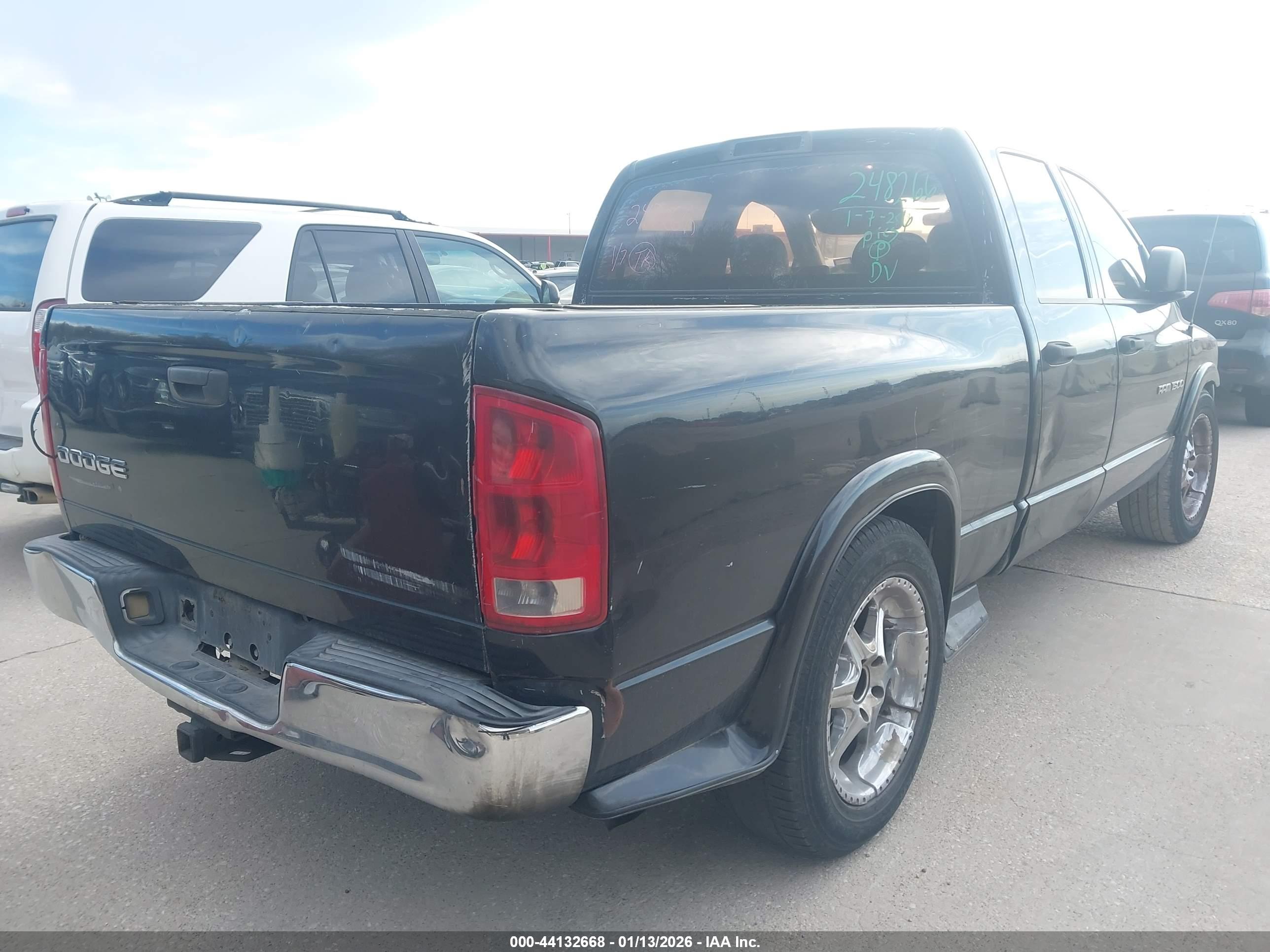 DODGE RAM image 4