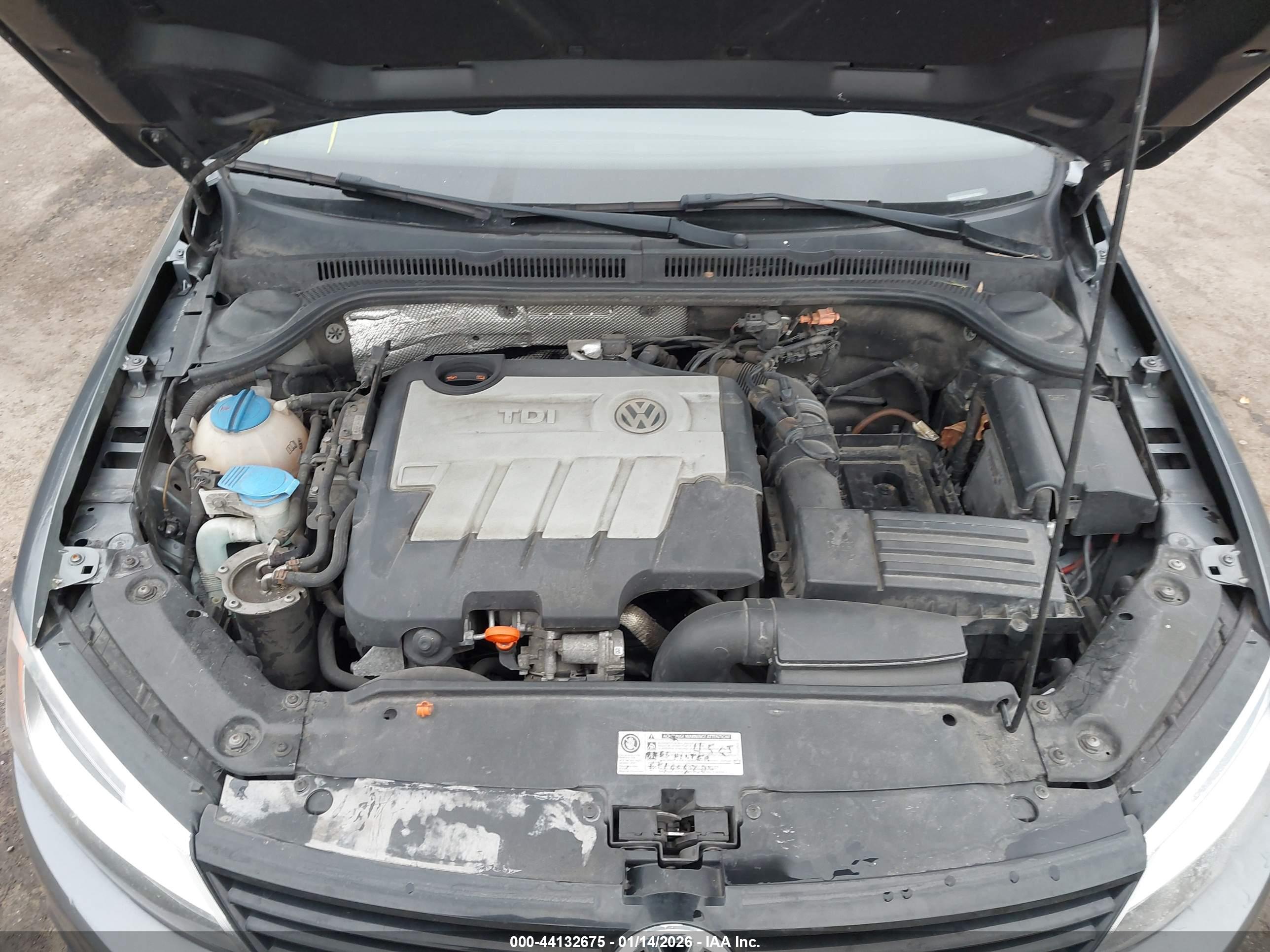 VOLKSWAGEN JETTA image 10