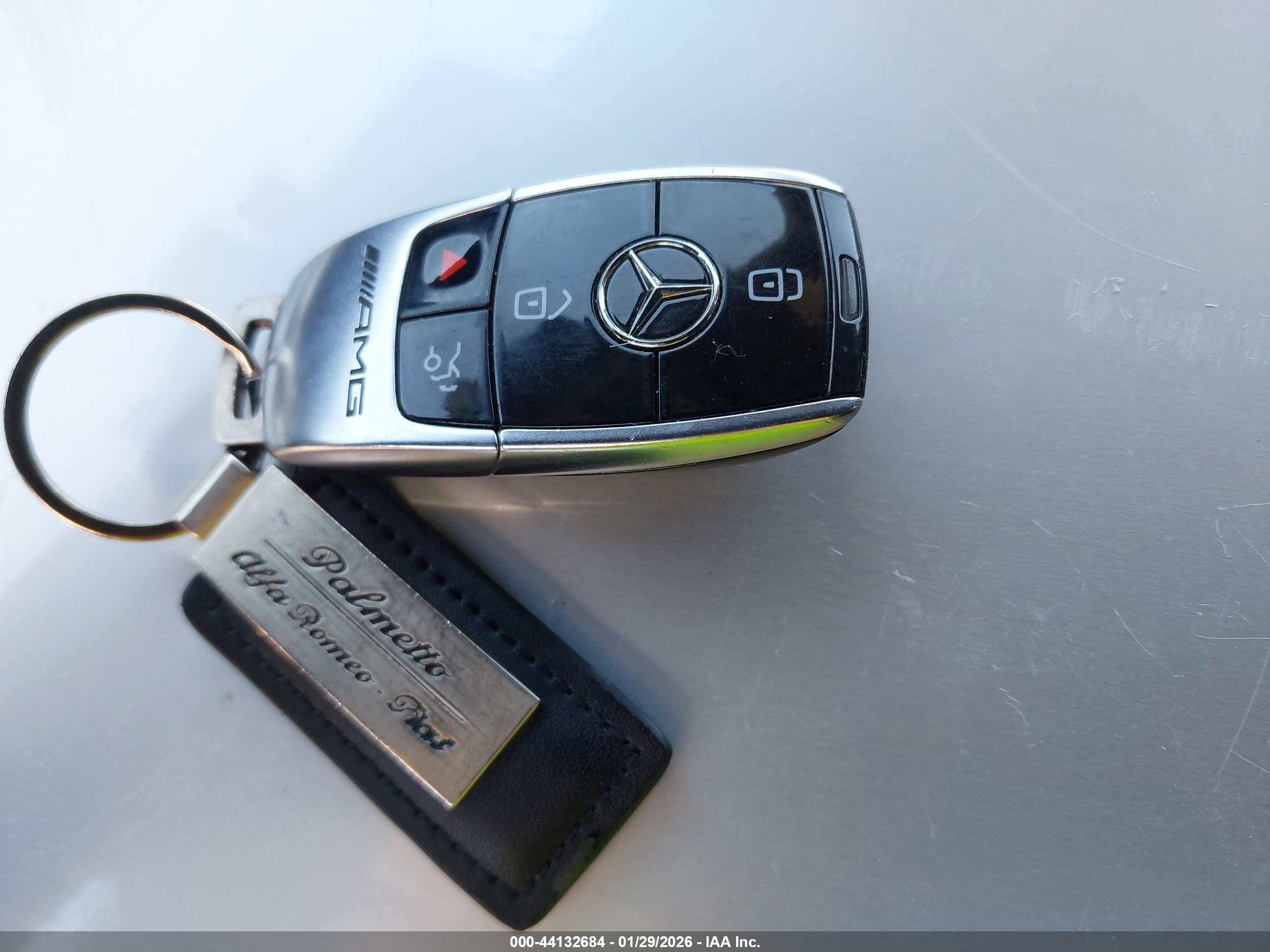 MERCEDES-BENZ GLE image 11