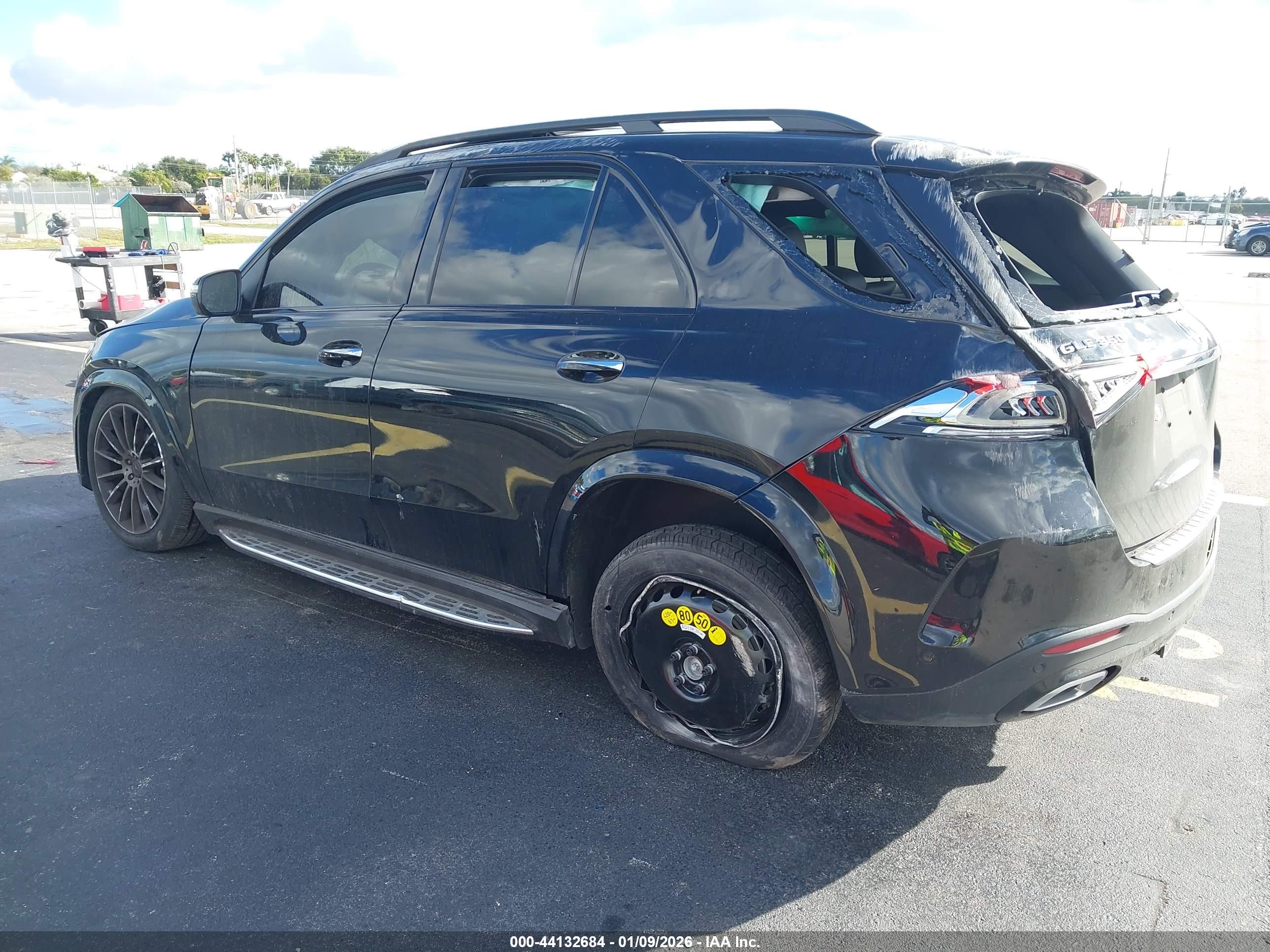 MERCEDES-BENZ GLE image 3