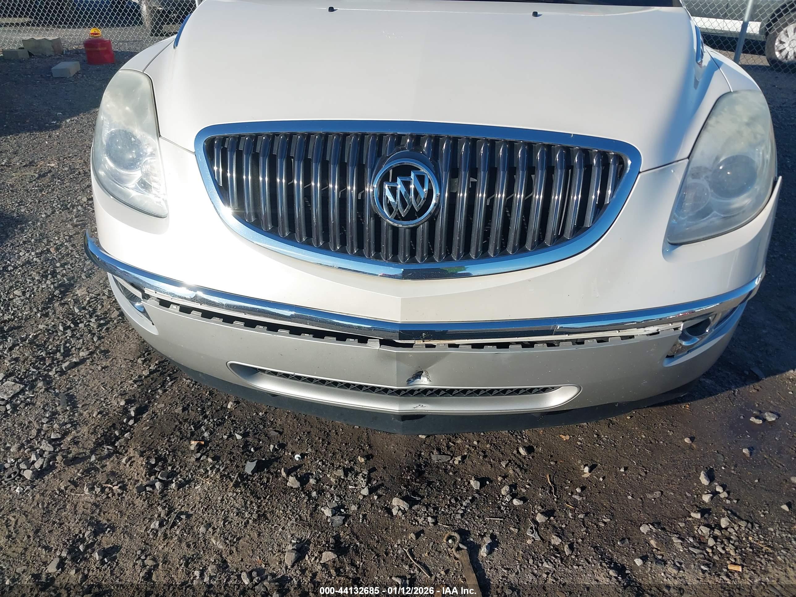 BUICK ENCLAVE image 6