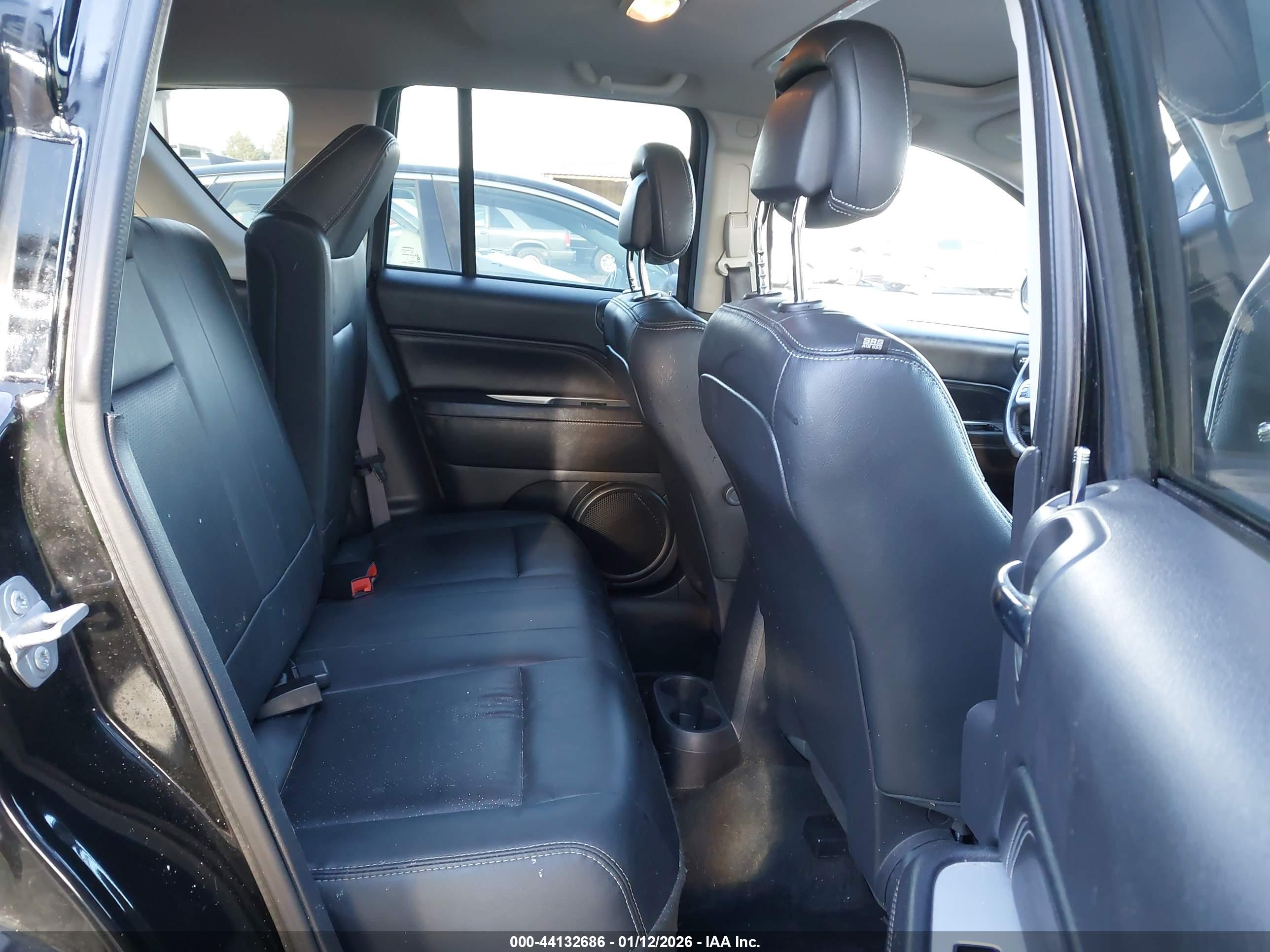 JEEP COMPASS image 8