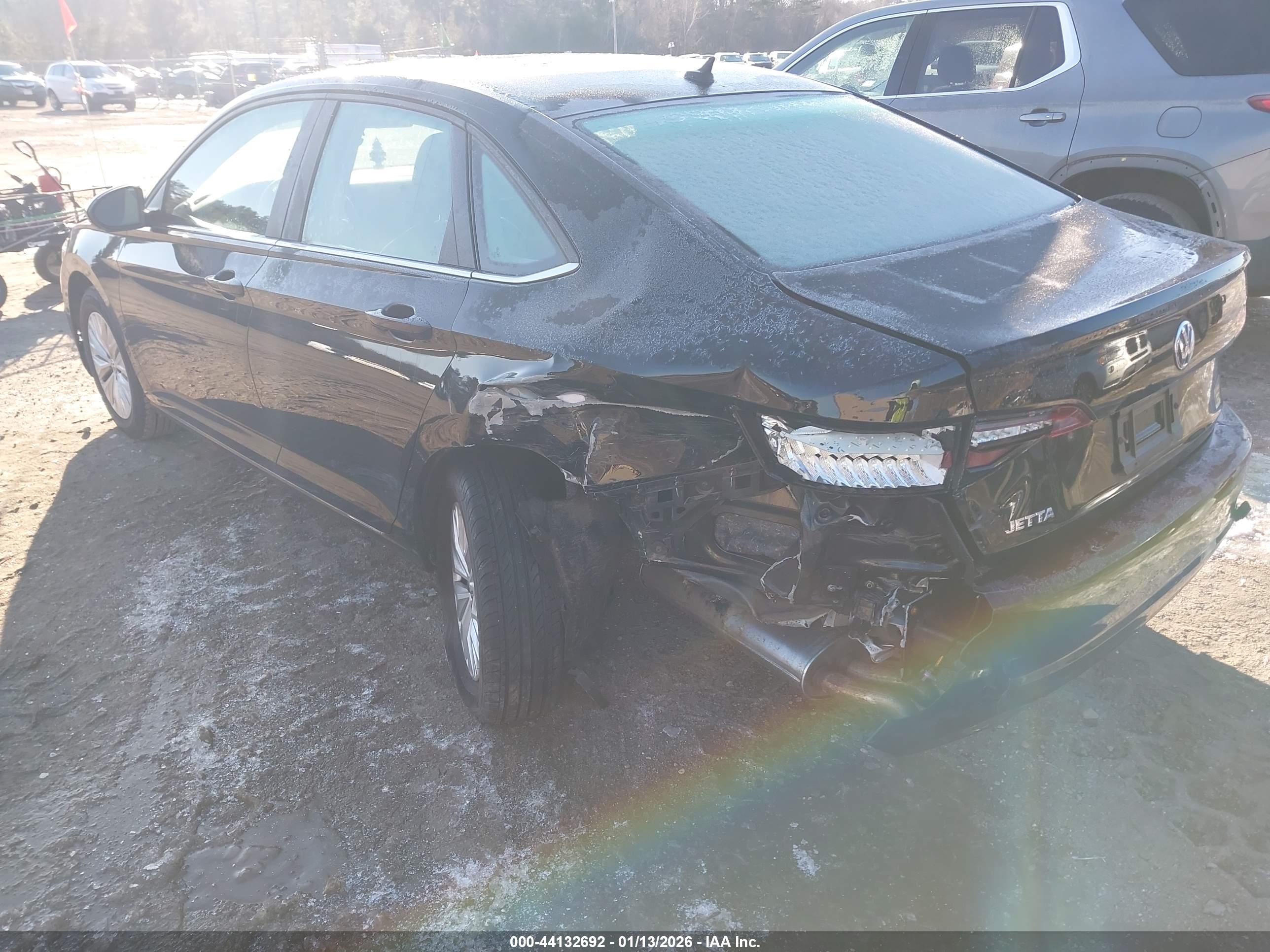 VOLKSWAGEN JETTA image 6