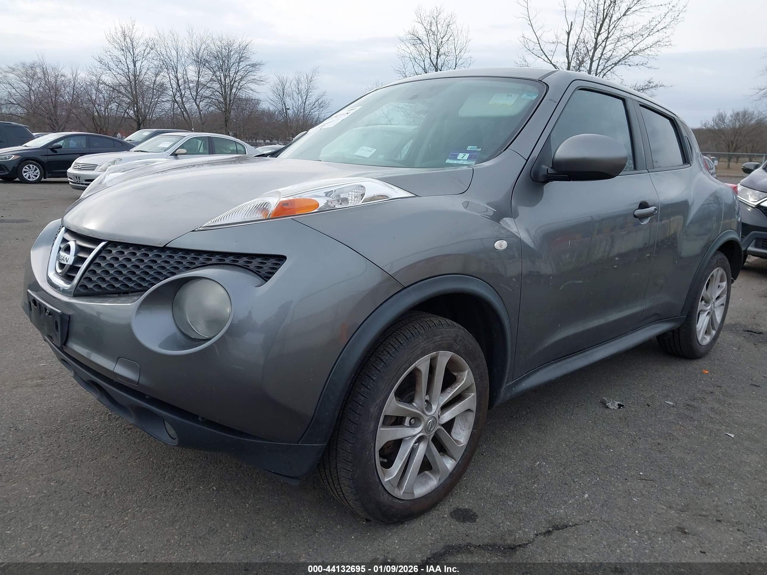 NISSAN JUKE image 2