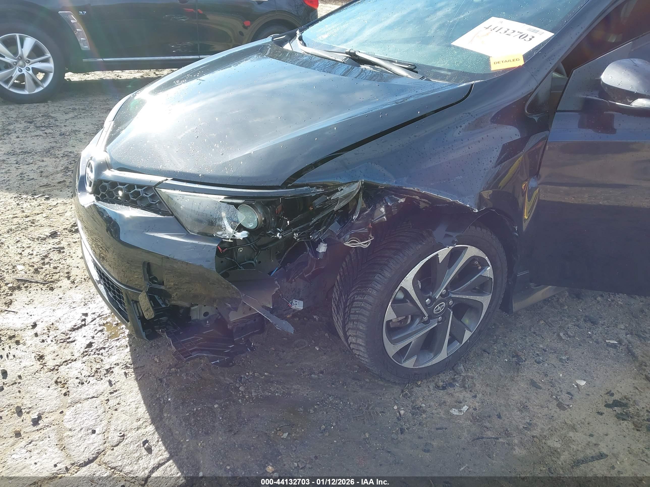 TOYOTA SCION image 6