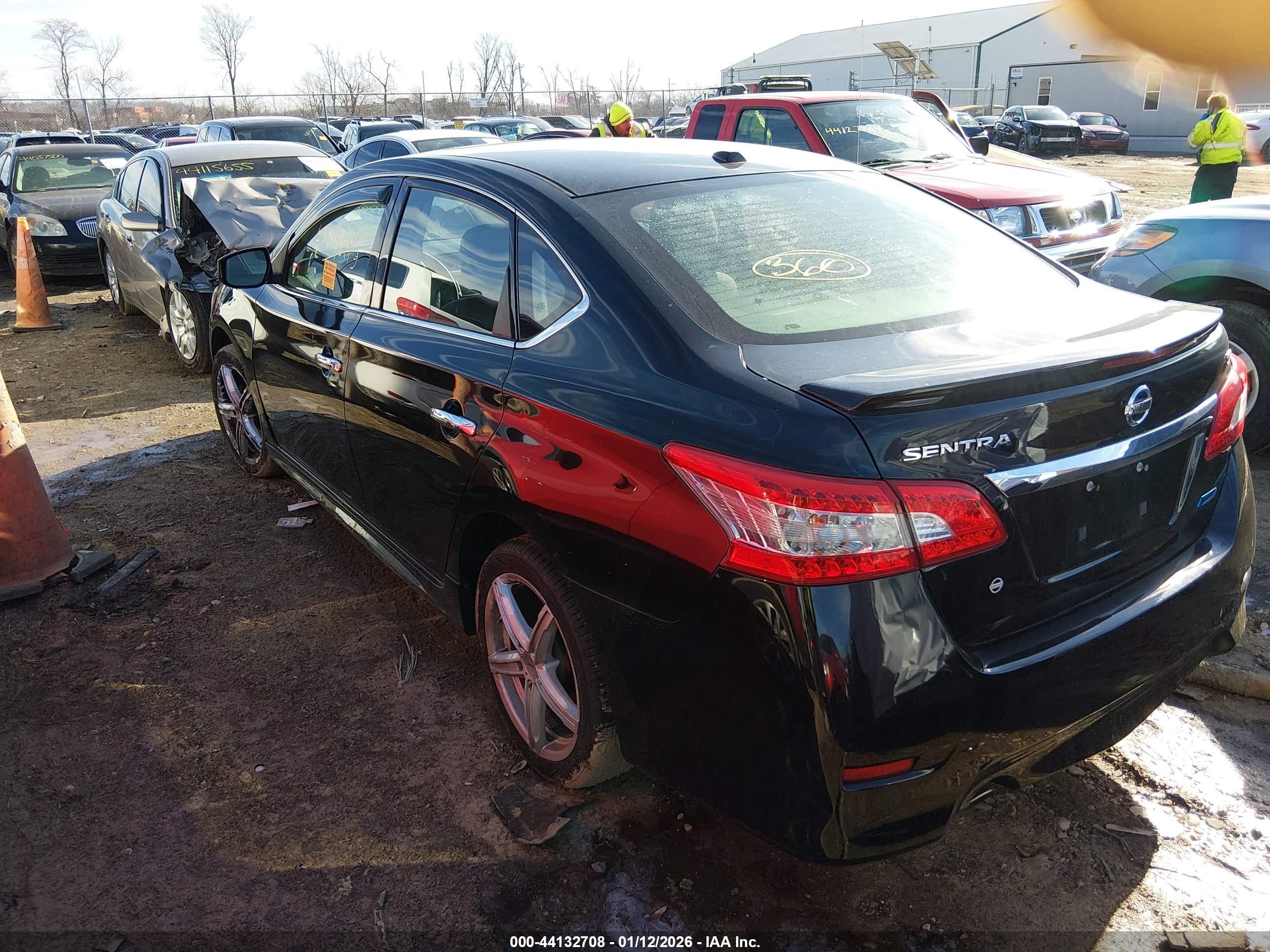 NISSAN SENTRA image 3