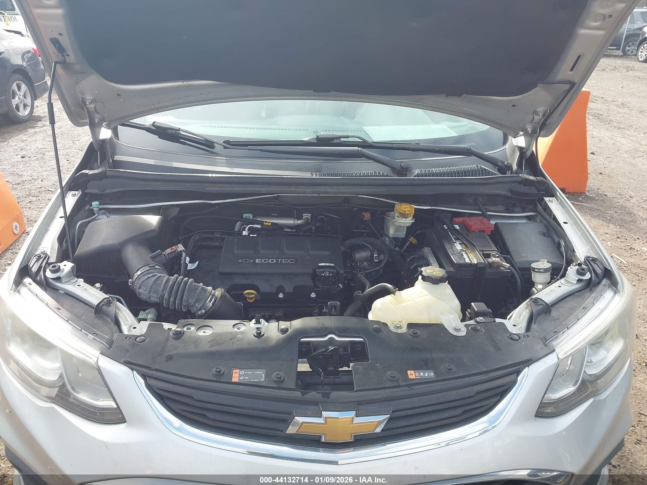 CHEVROLET SONIC image 10