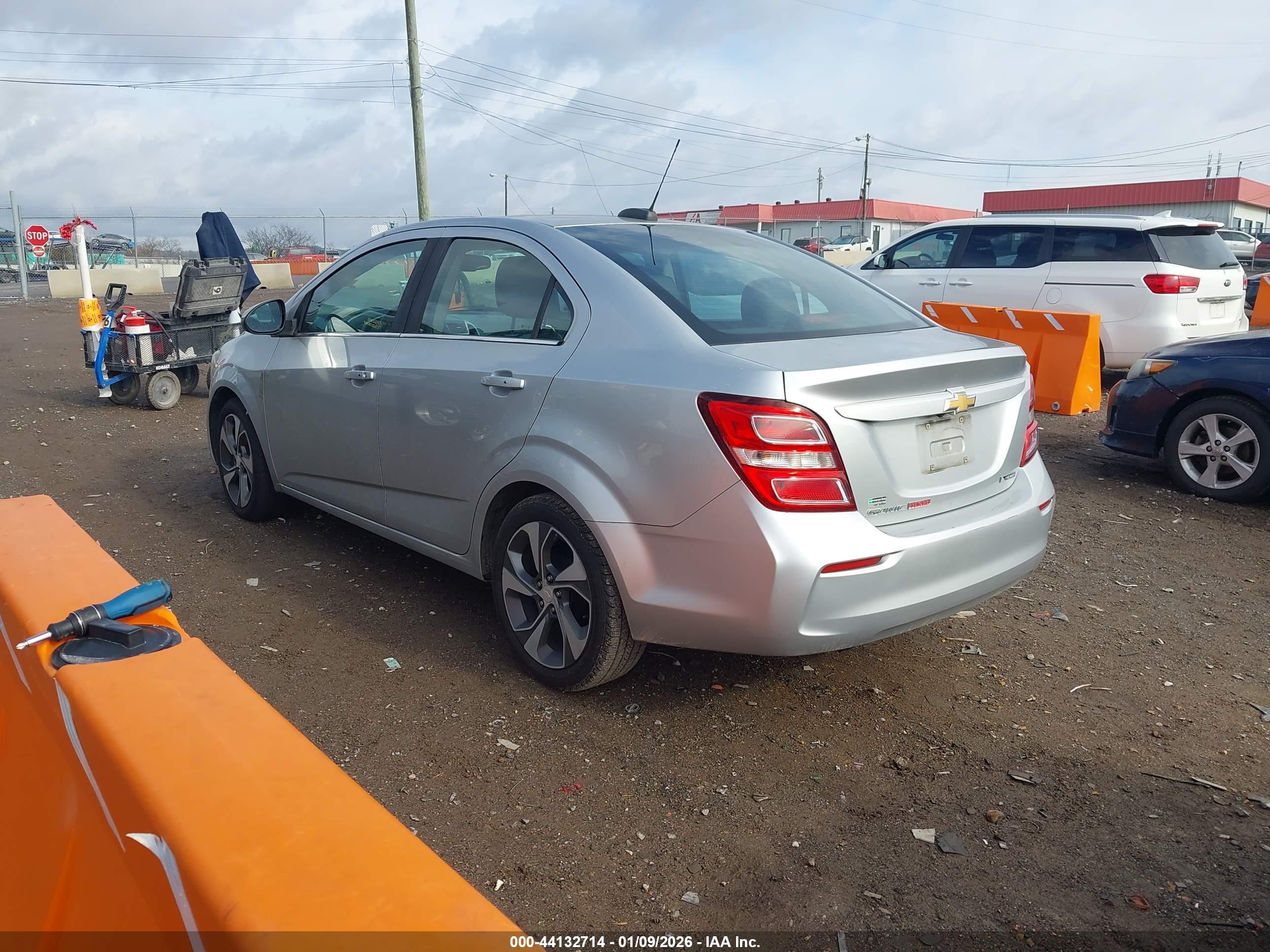 CHEVROLET SONIC image 3