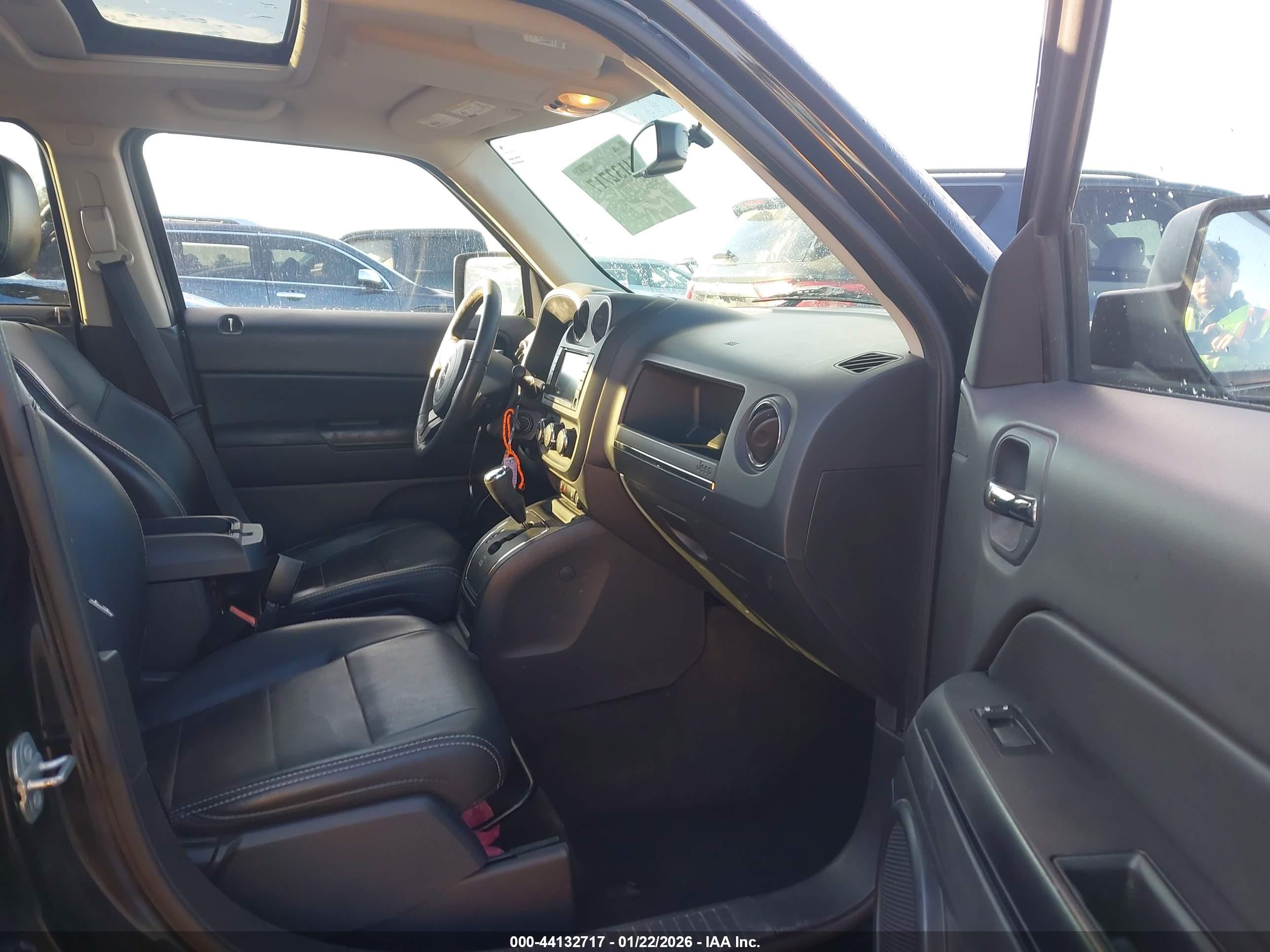 JEEP PATRIOT image 5