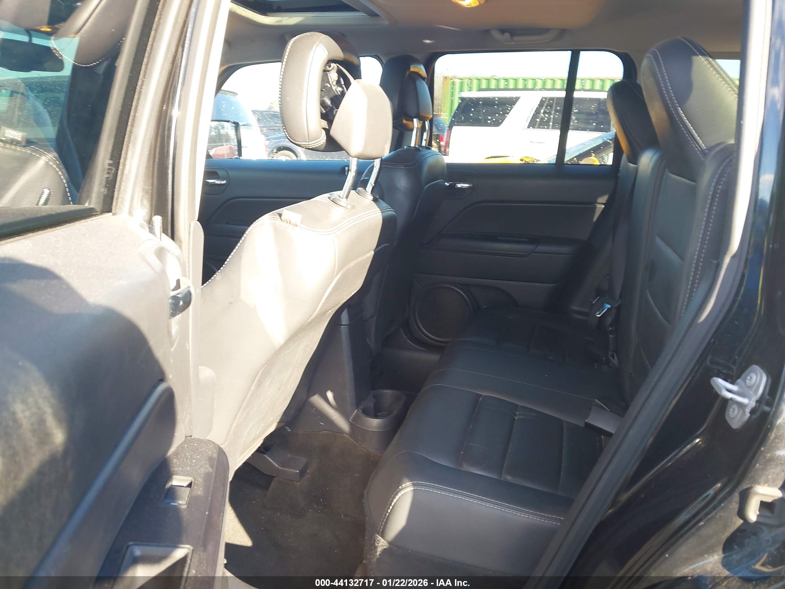 JEEP PATRIOT image 8