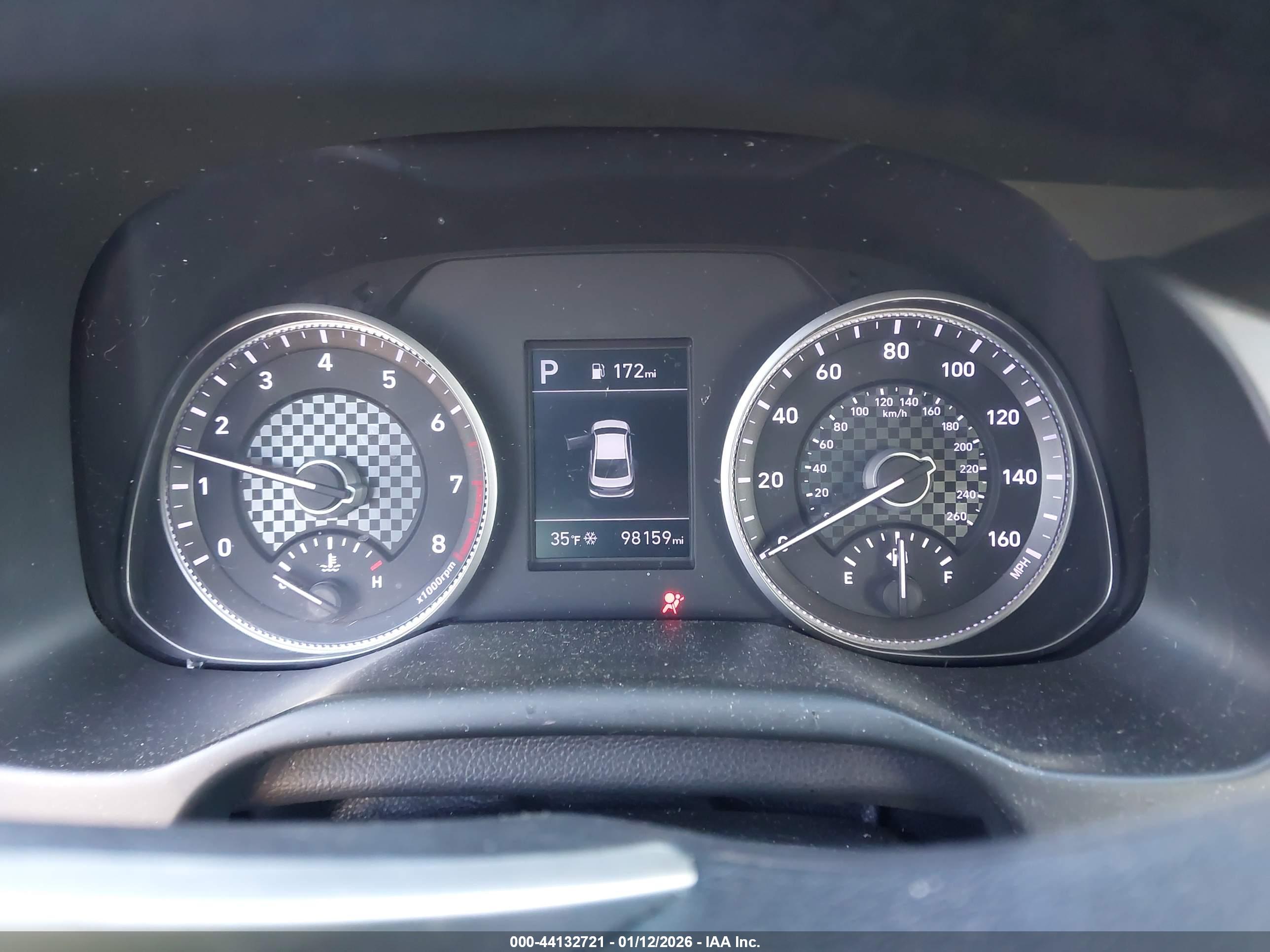 HYUNDAI ELANTRA image 7