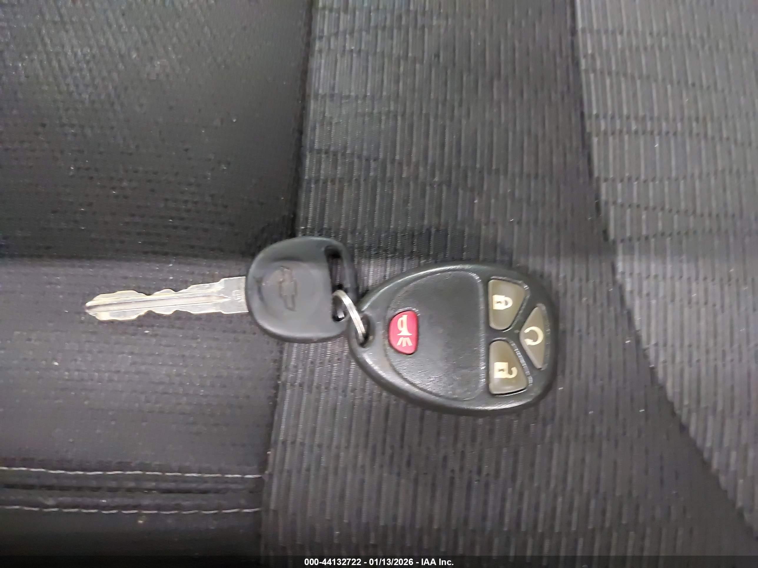 CHEVROLET TRAVERSE image 11