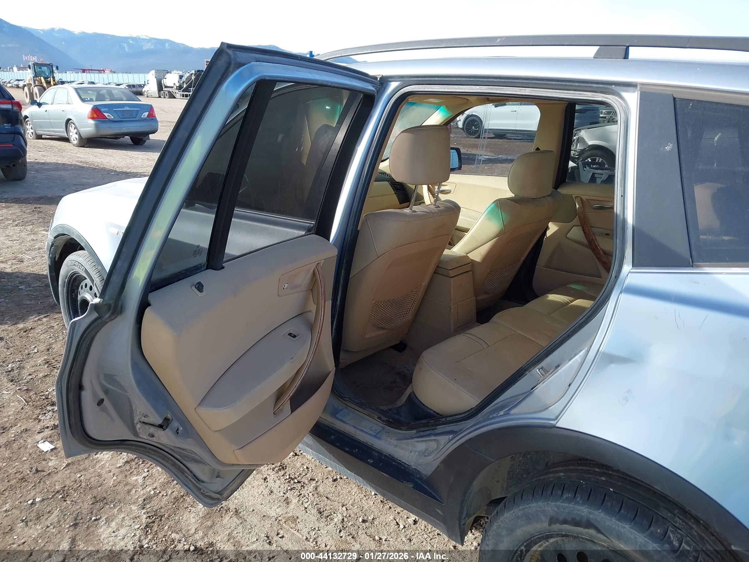 BMW X3 image 8