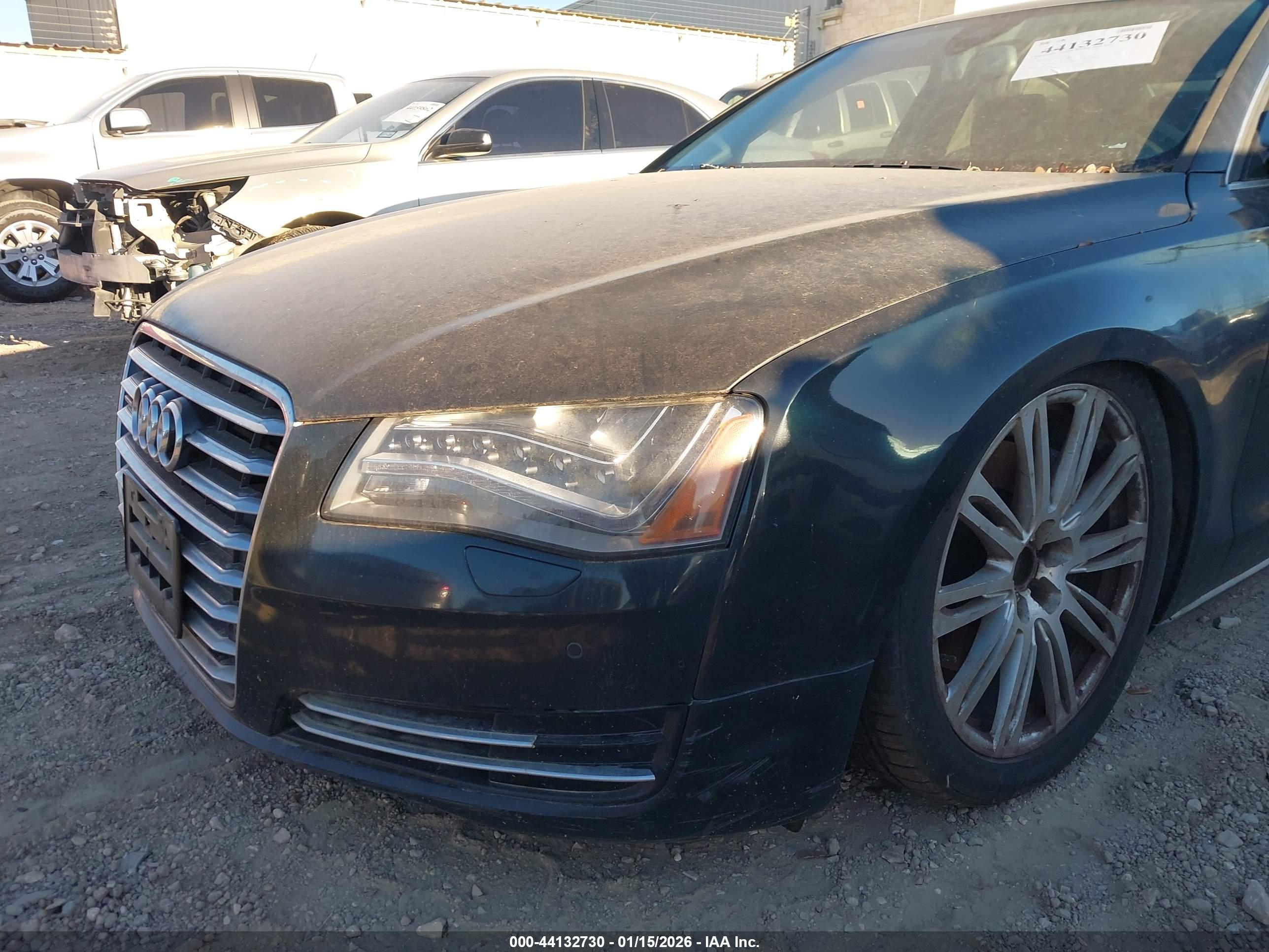 AUDI A8 image 6