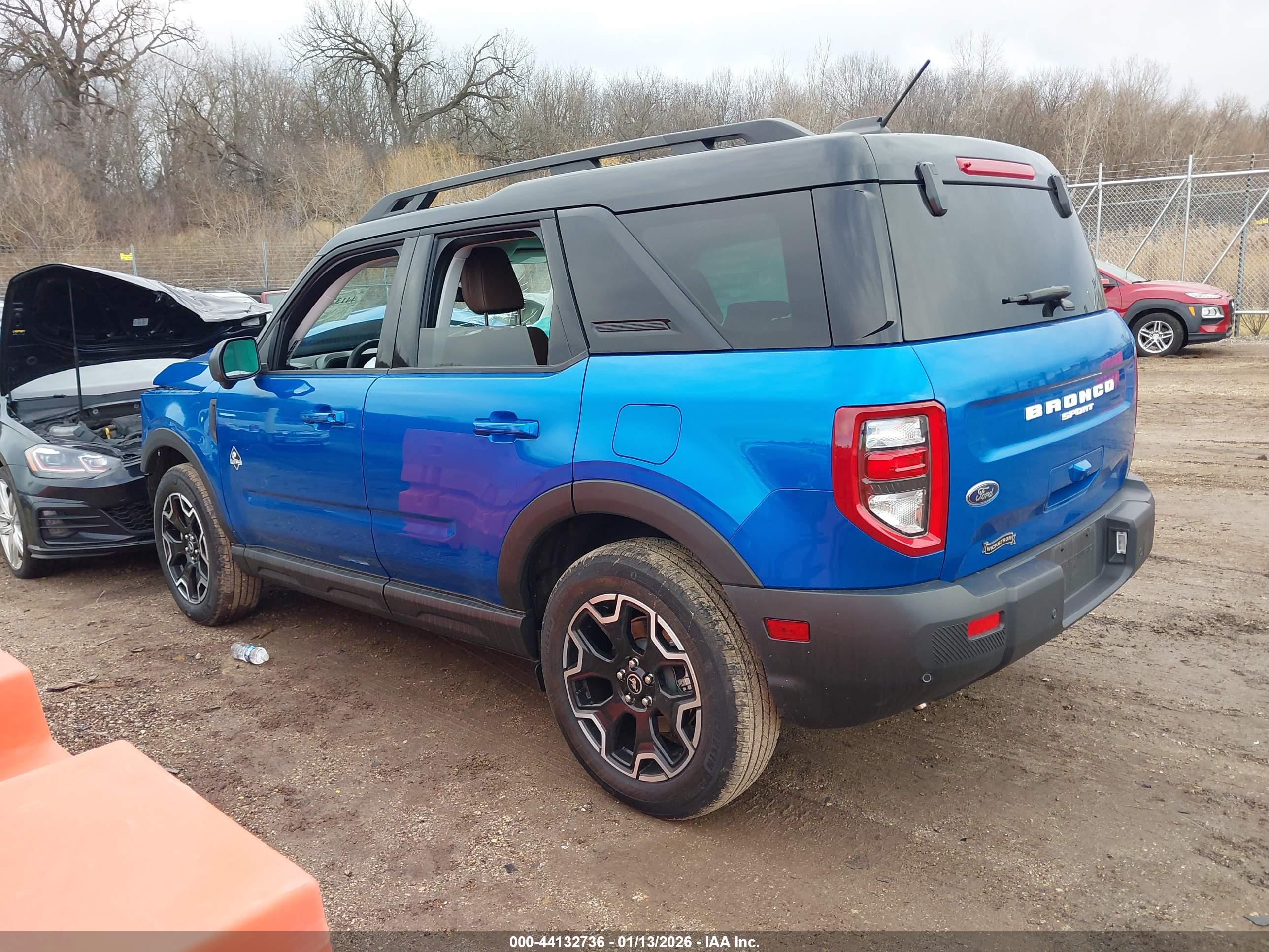 FORD BRONCO image 3