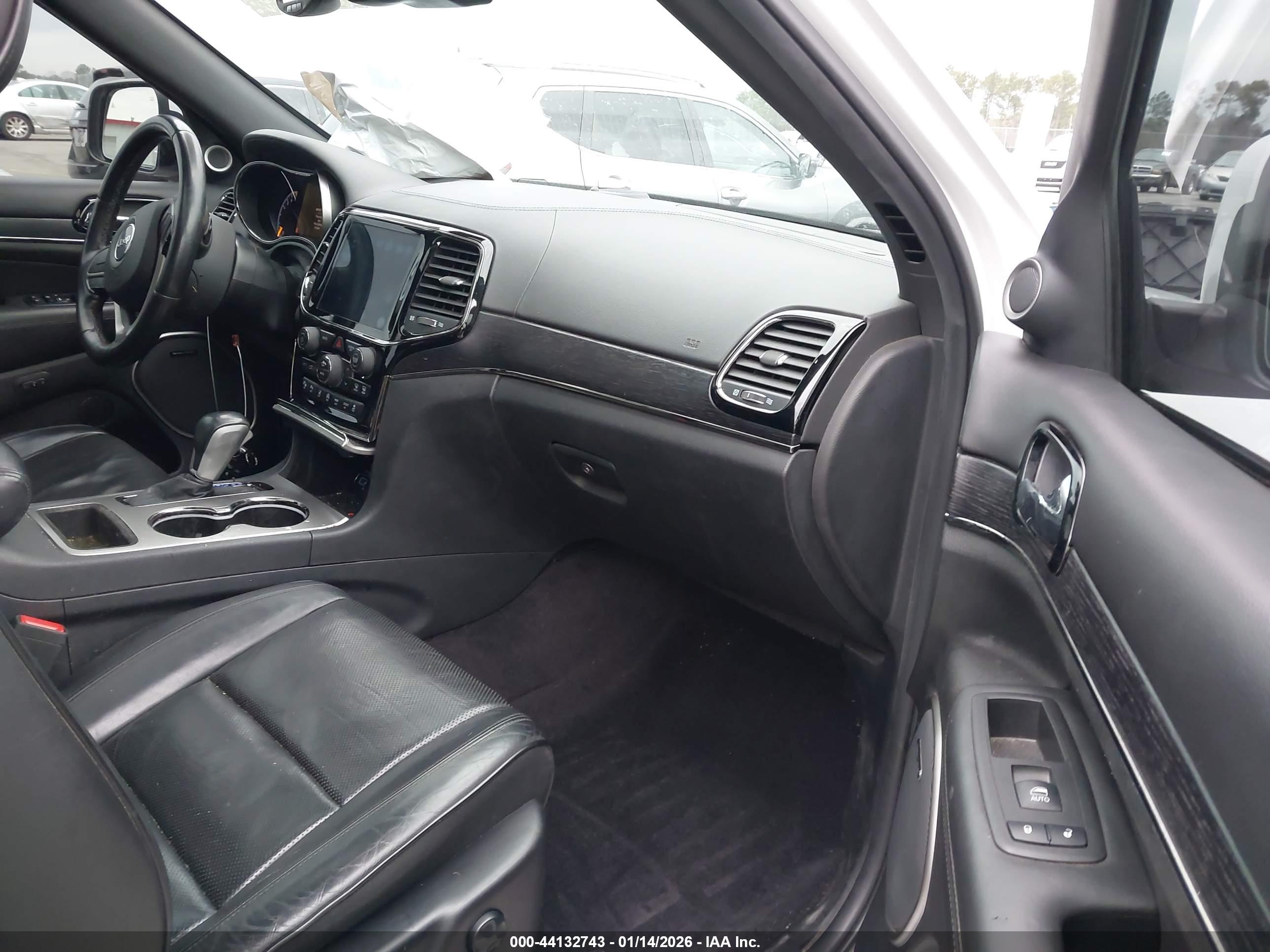 JEEP GRAND image 5