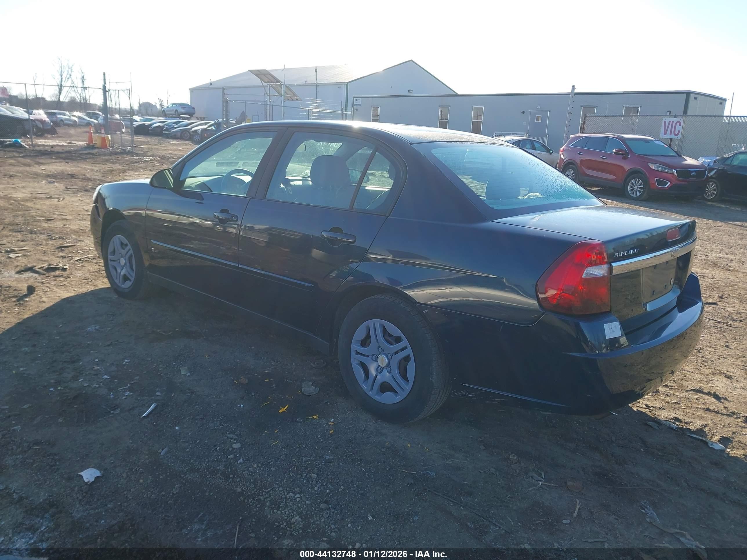 CHEVROLET MALIBU image 3