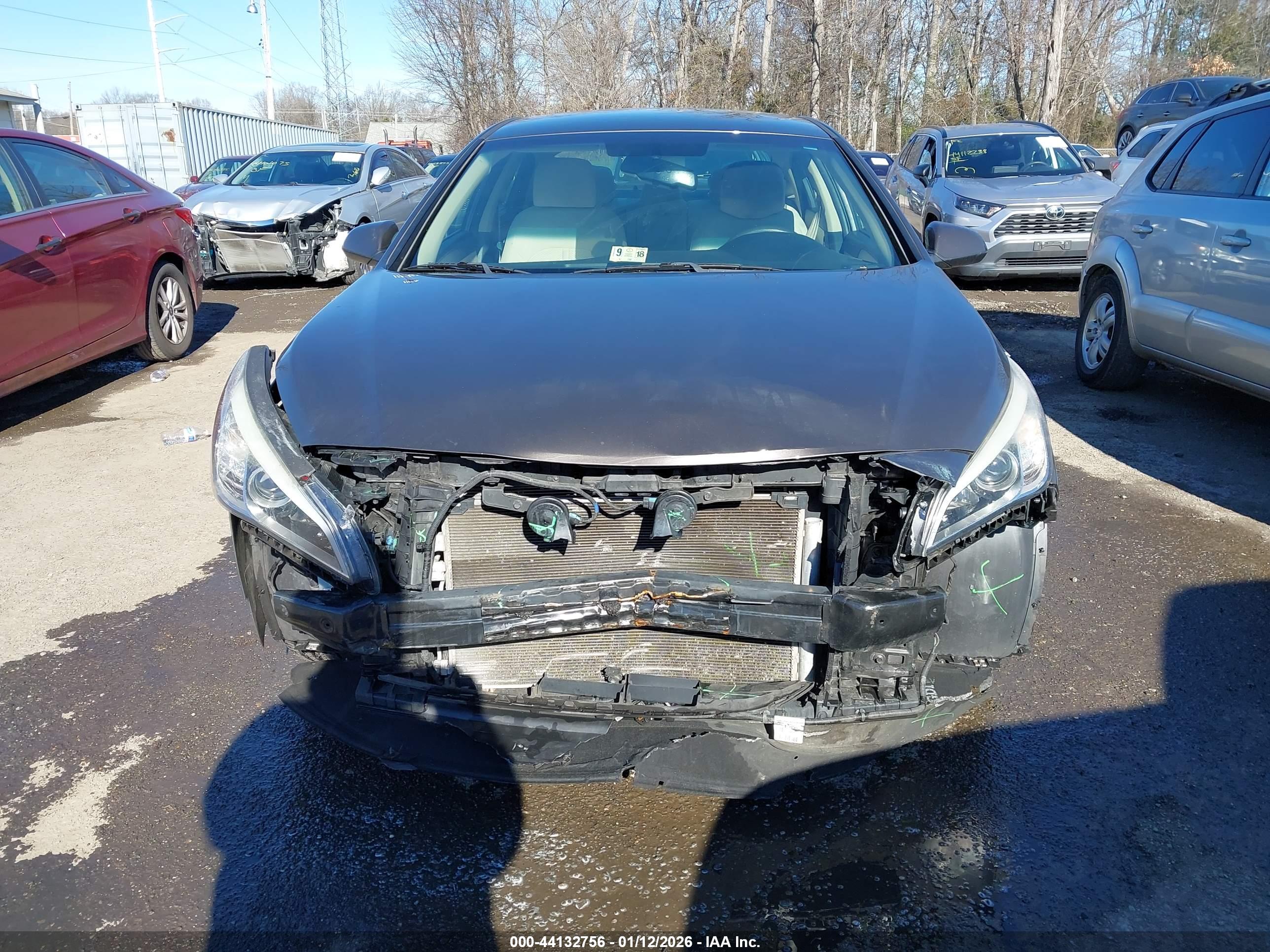 HYUNDAI SONATA image 6