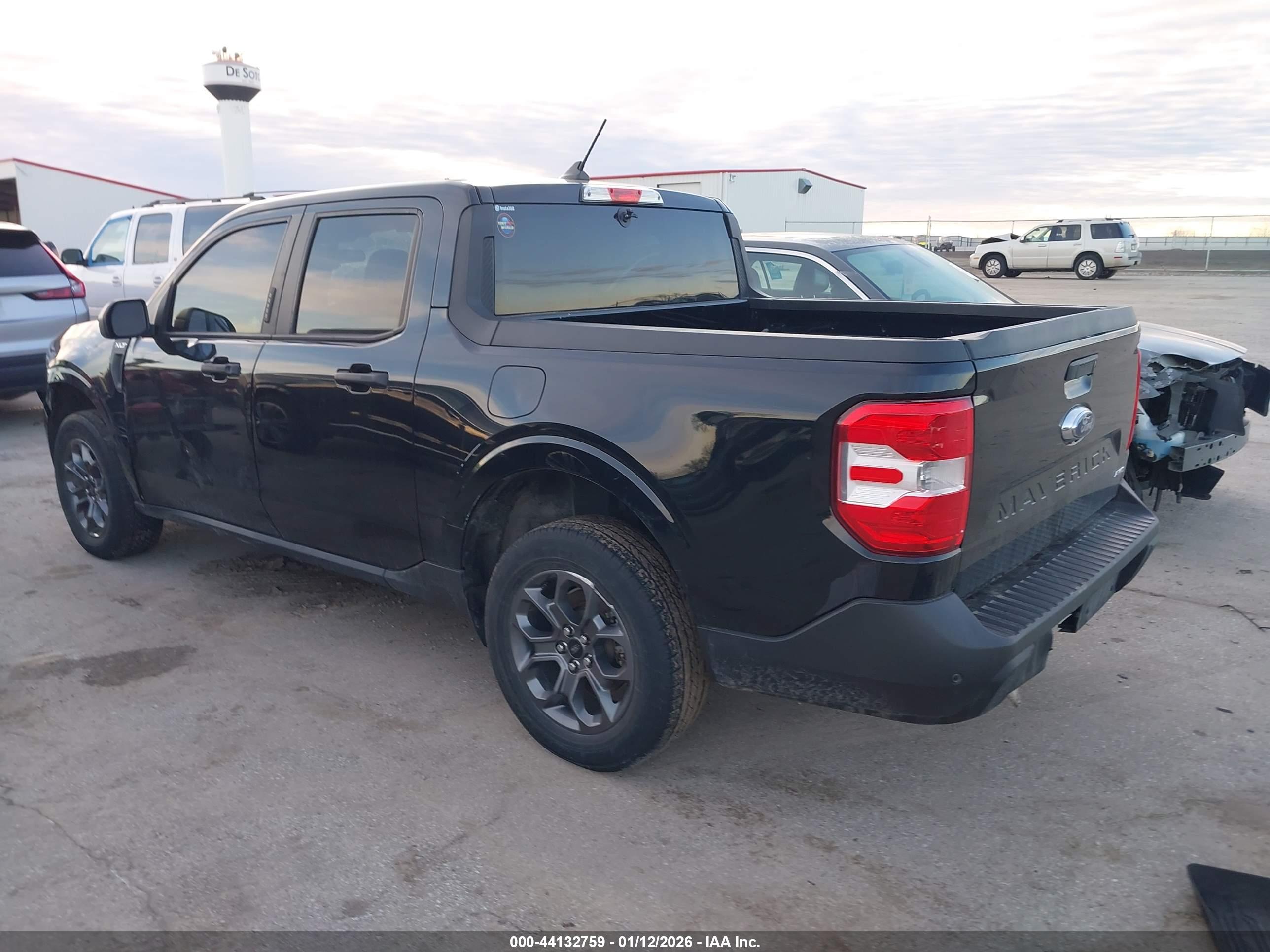 FORD MAVERICK image 3
