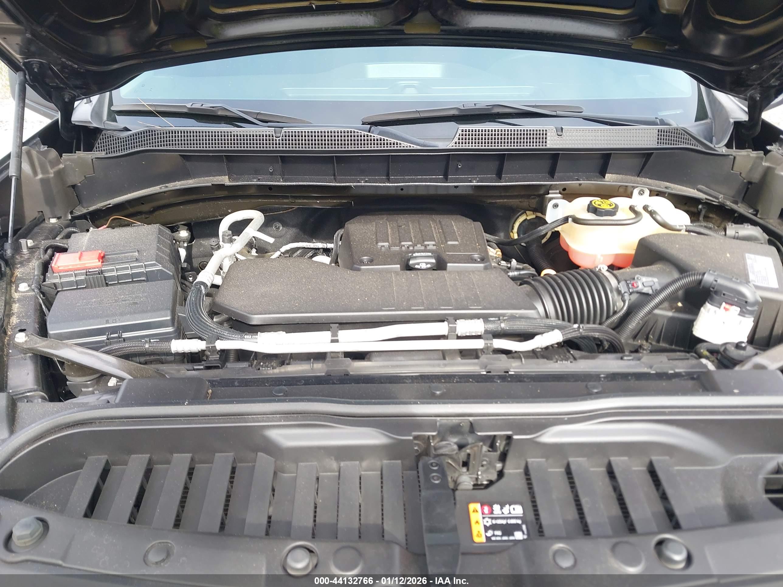 CHEVROLET SILVERADO image 10