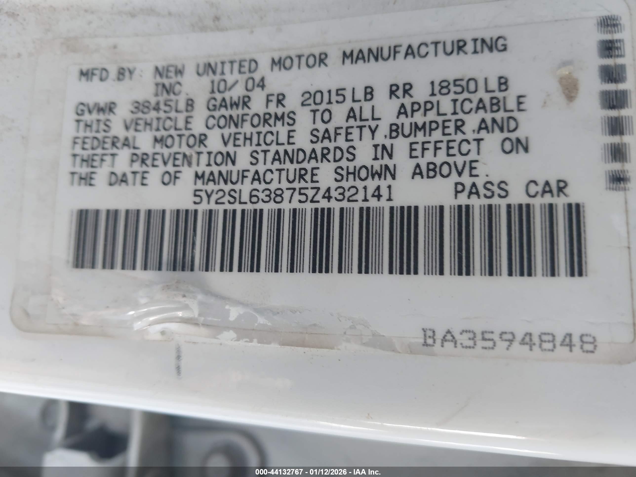 PONTIAC VIBE image 9