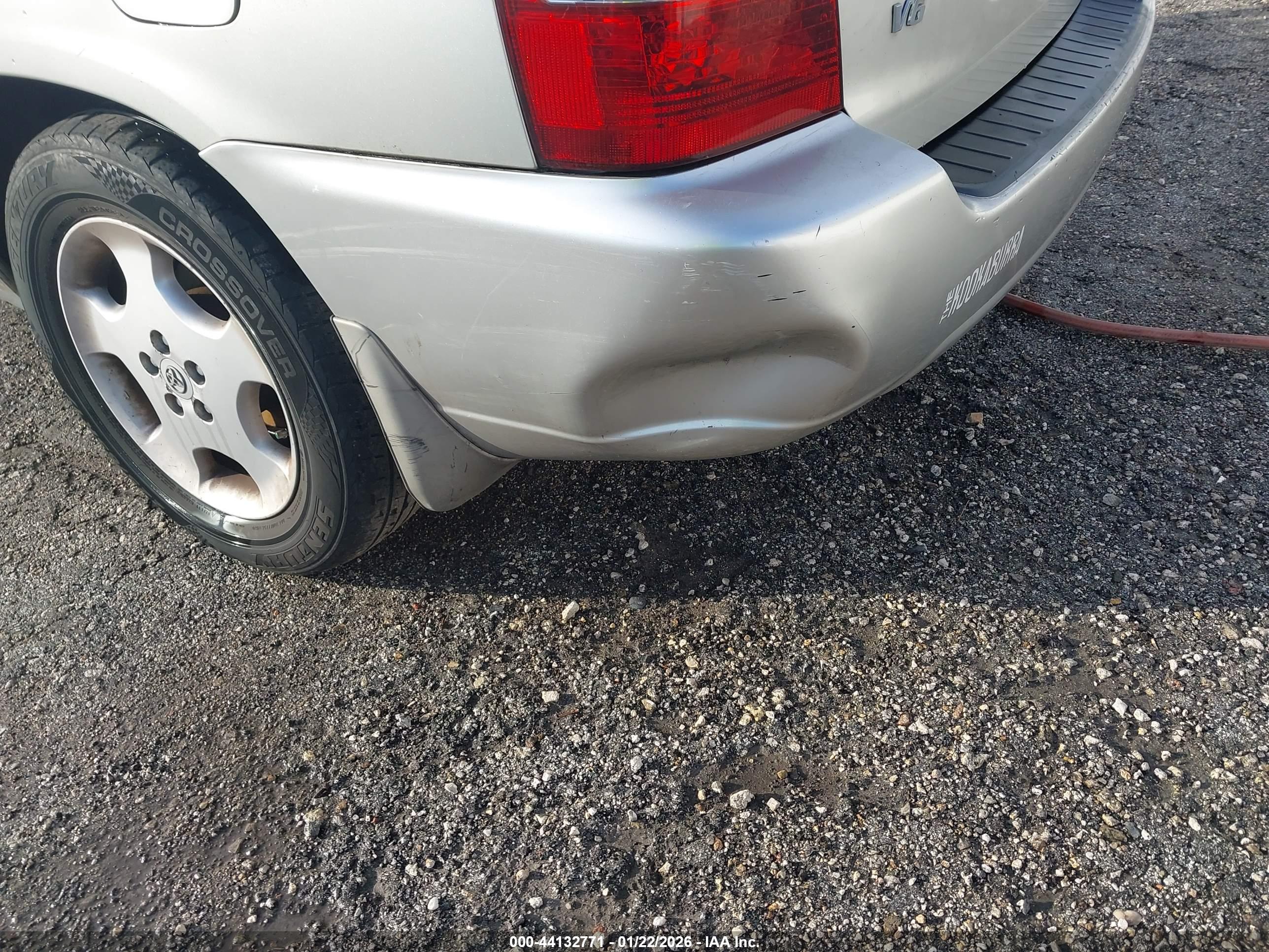 TOYOTA HIGHLANDER image 6