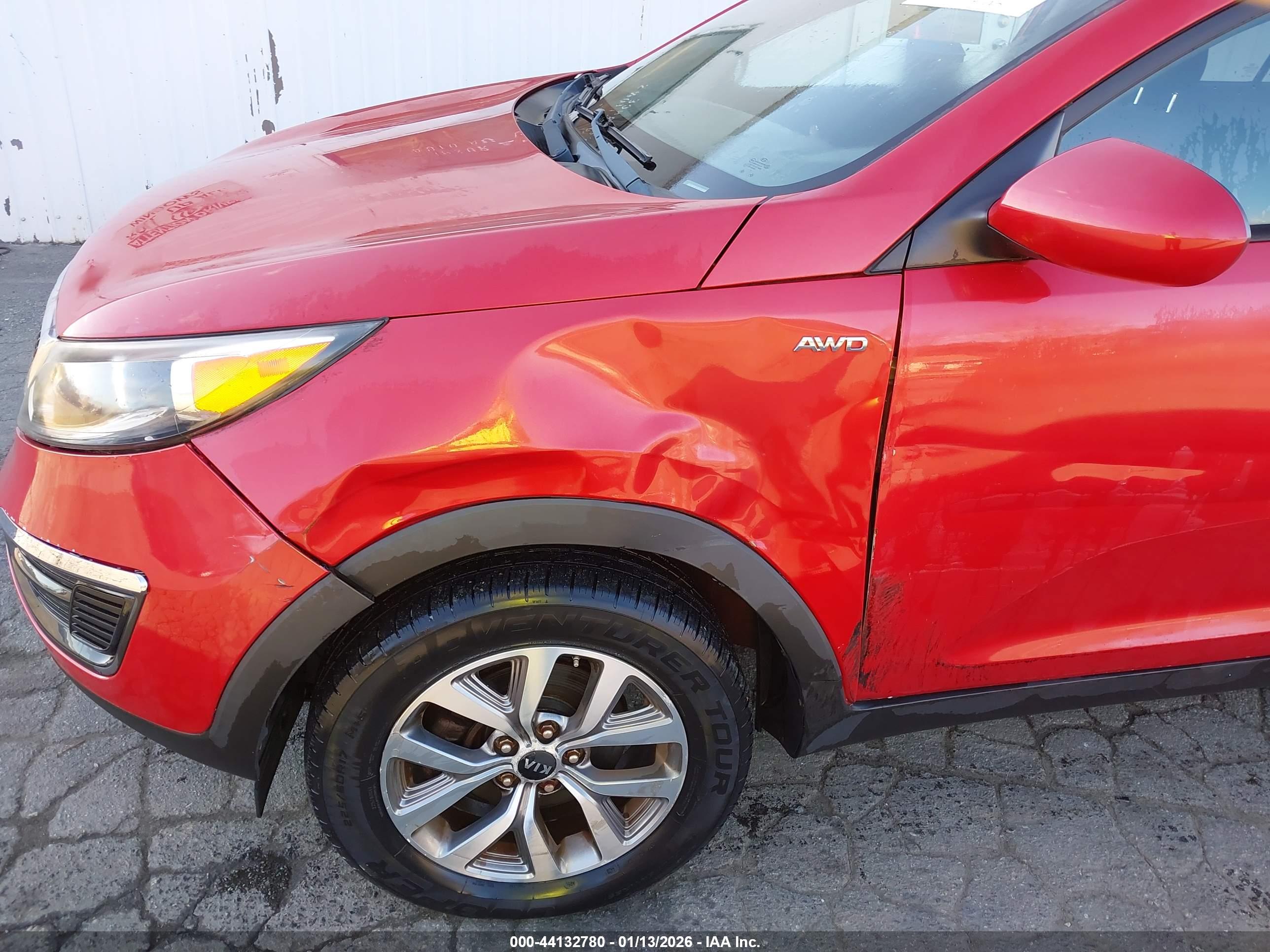 KIA SPORTAGE image 6