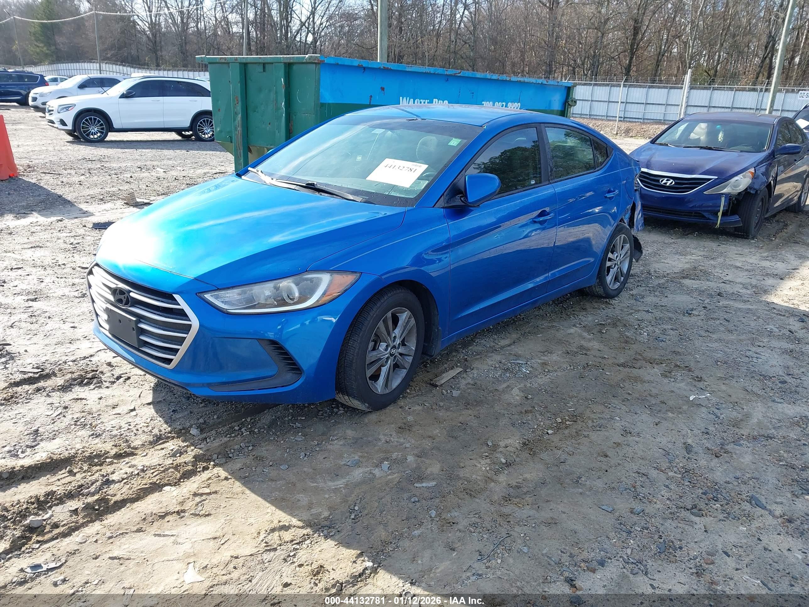 HYUNDAI ELANTRA image 2