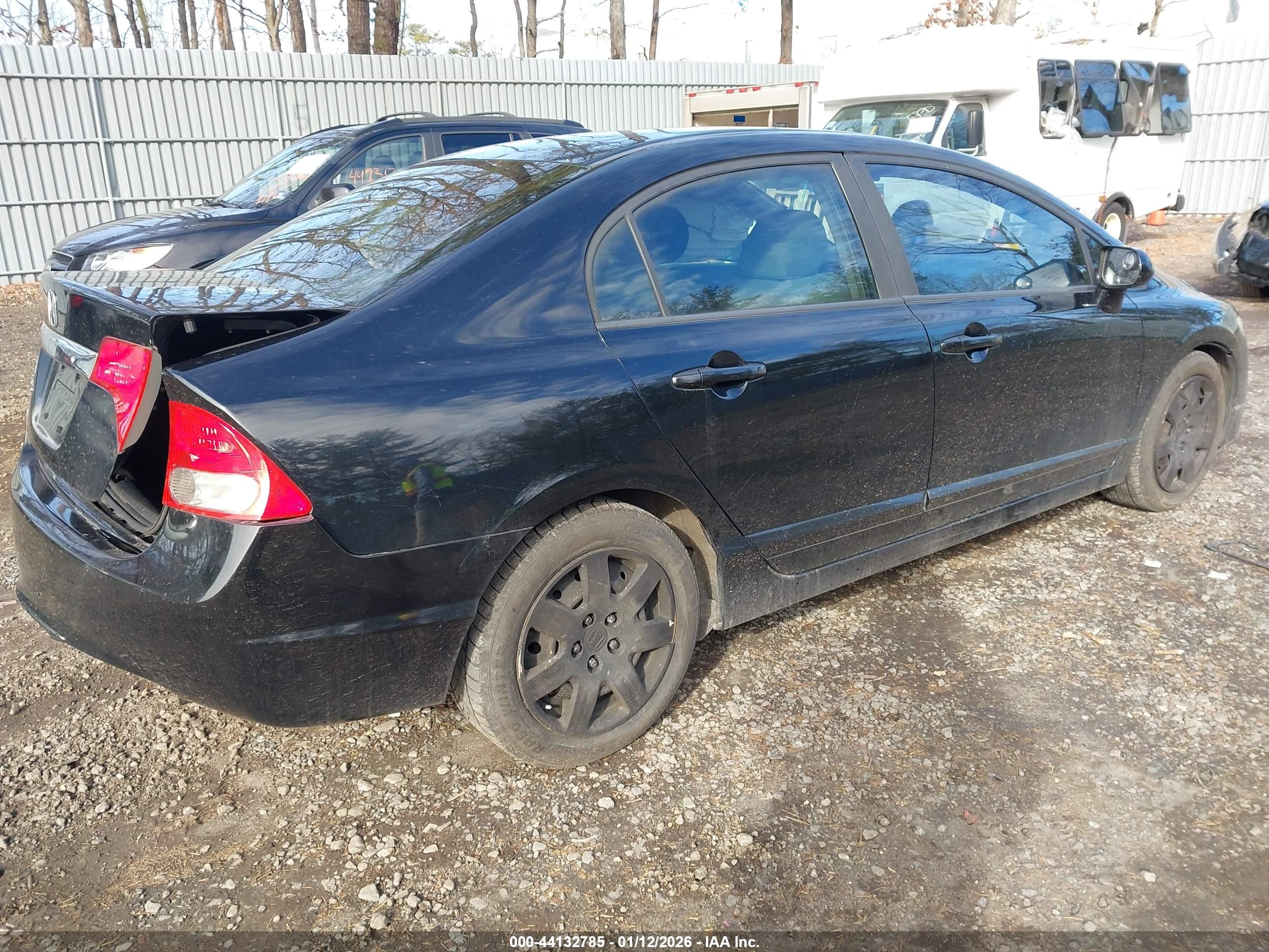 HONDA CIVIC image 4