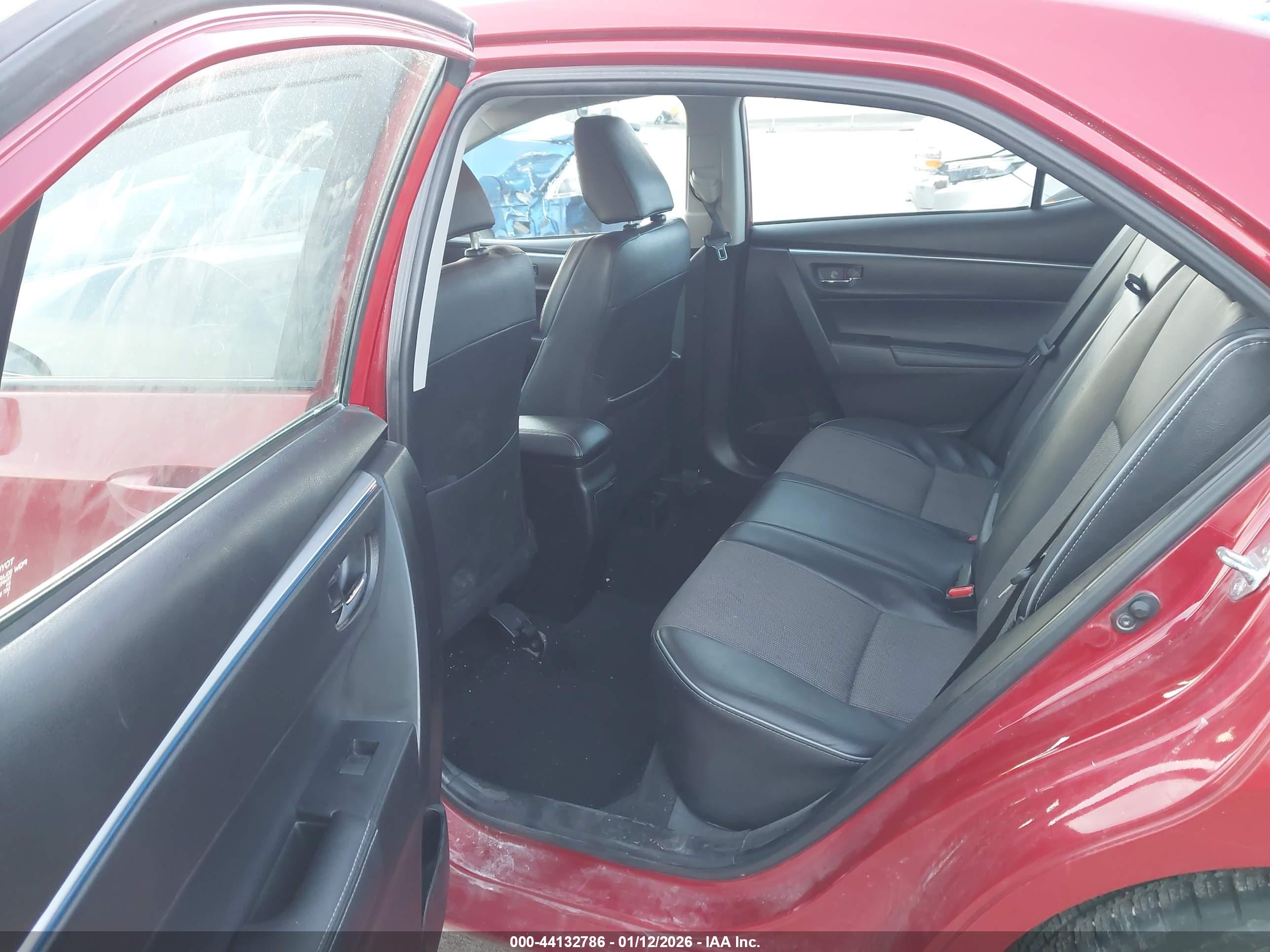 TOYOTA COROLLA image 8
