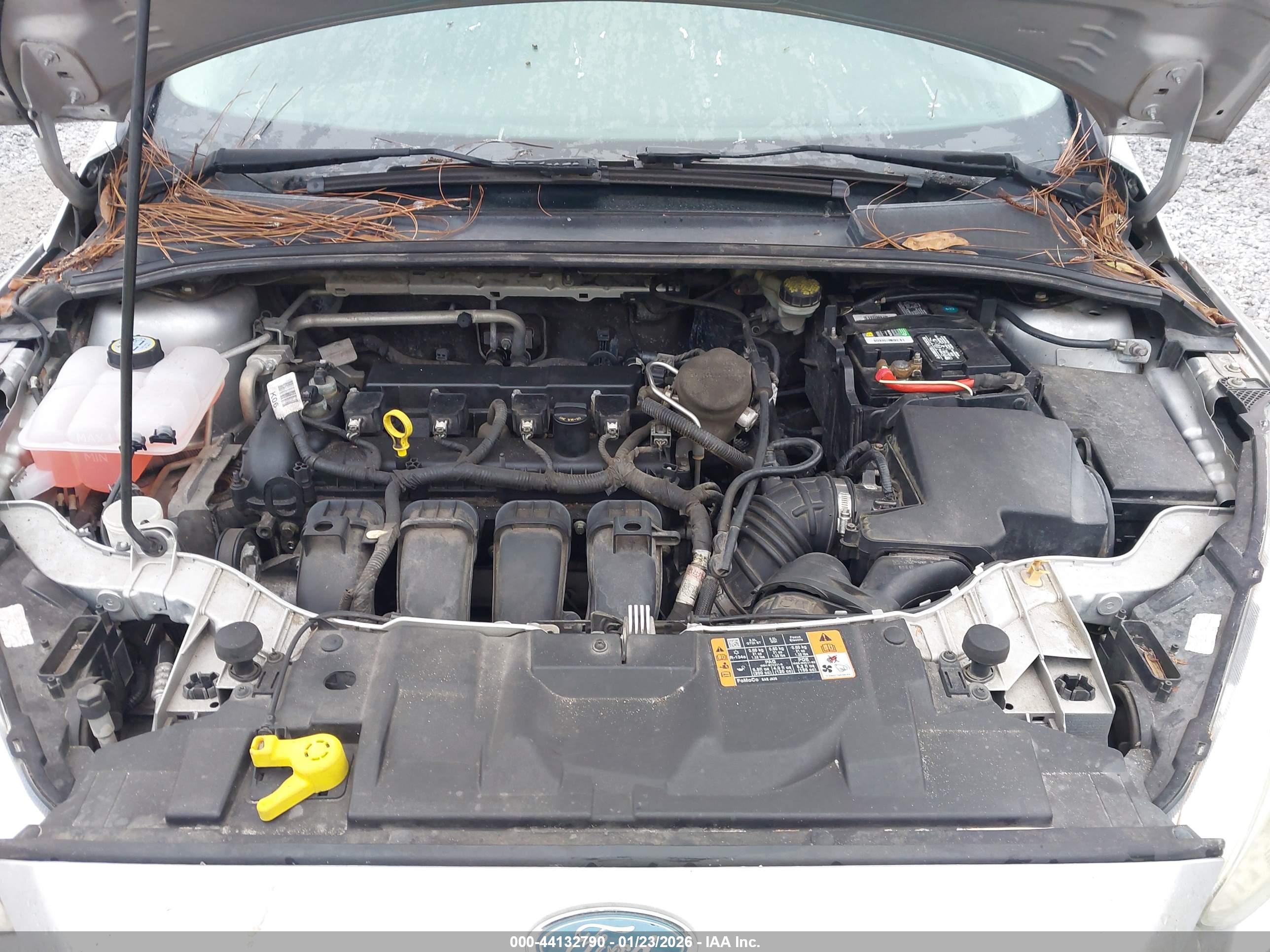FORD FOCUS image 10