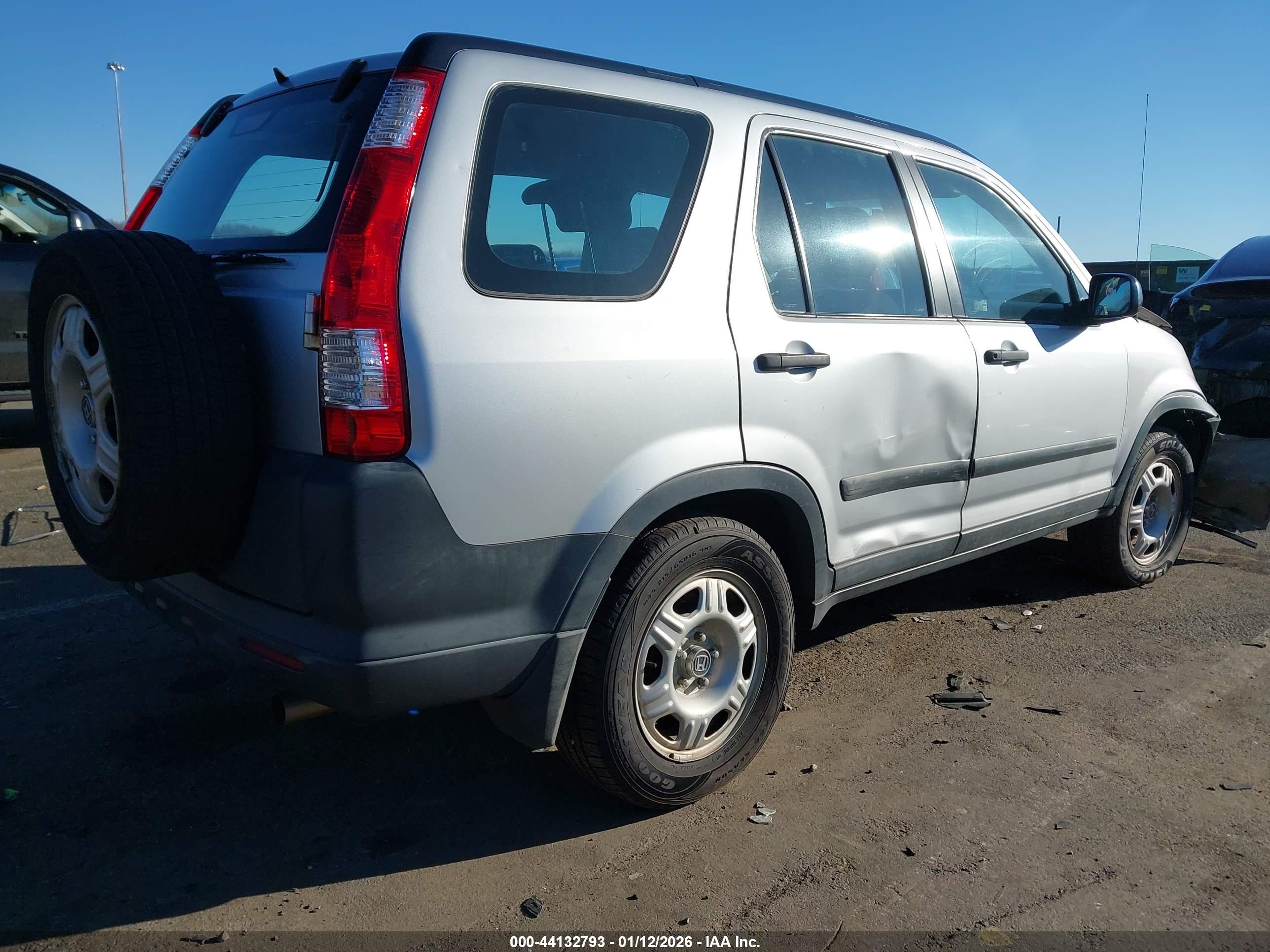 HONDA CR-V image 4