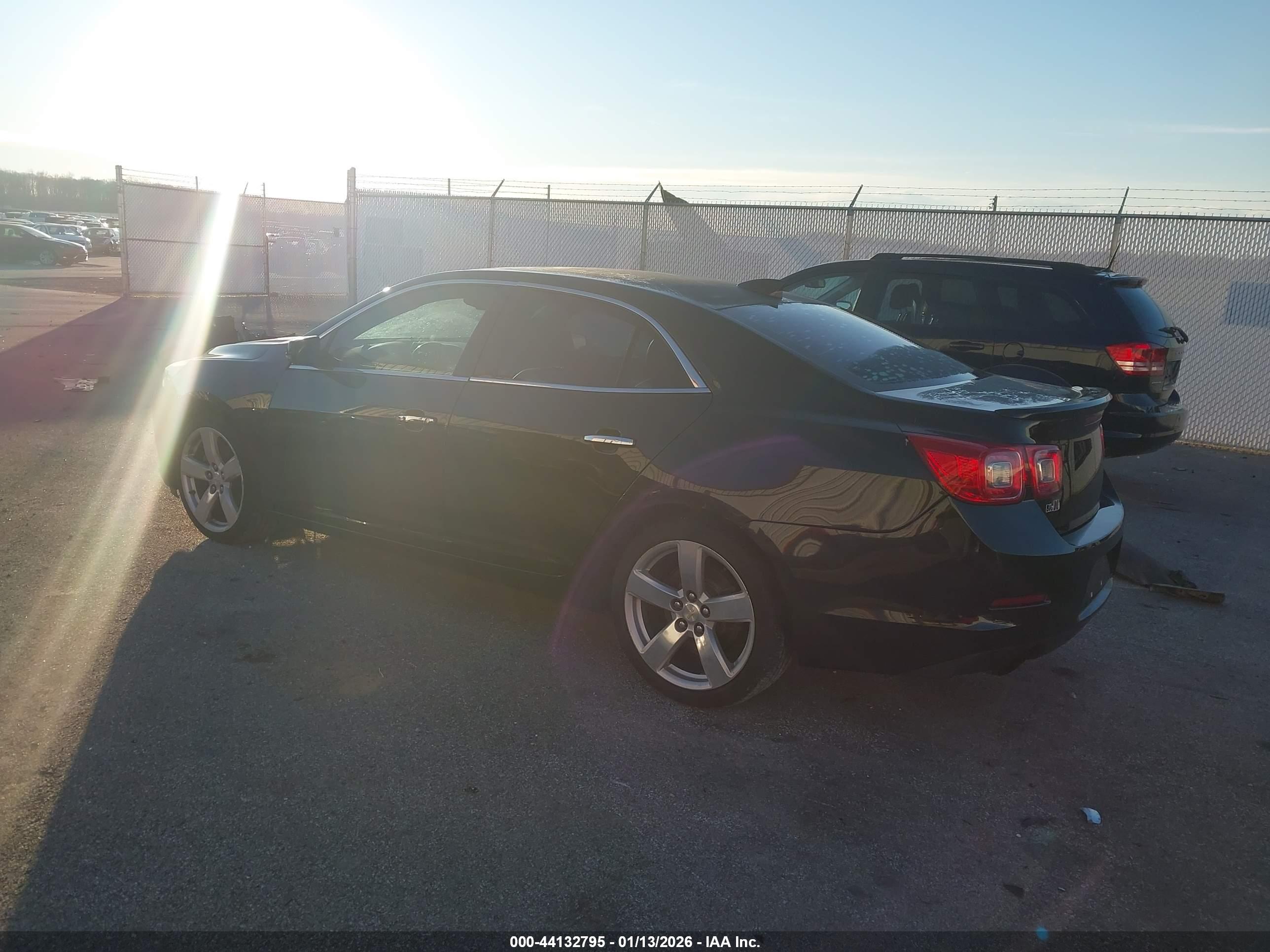 CHEVROLET MALIBU image 3