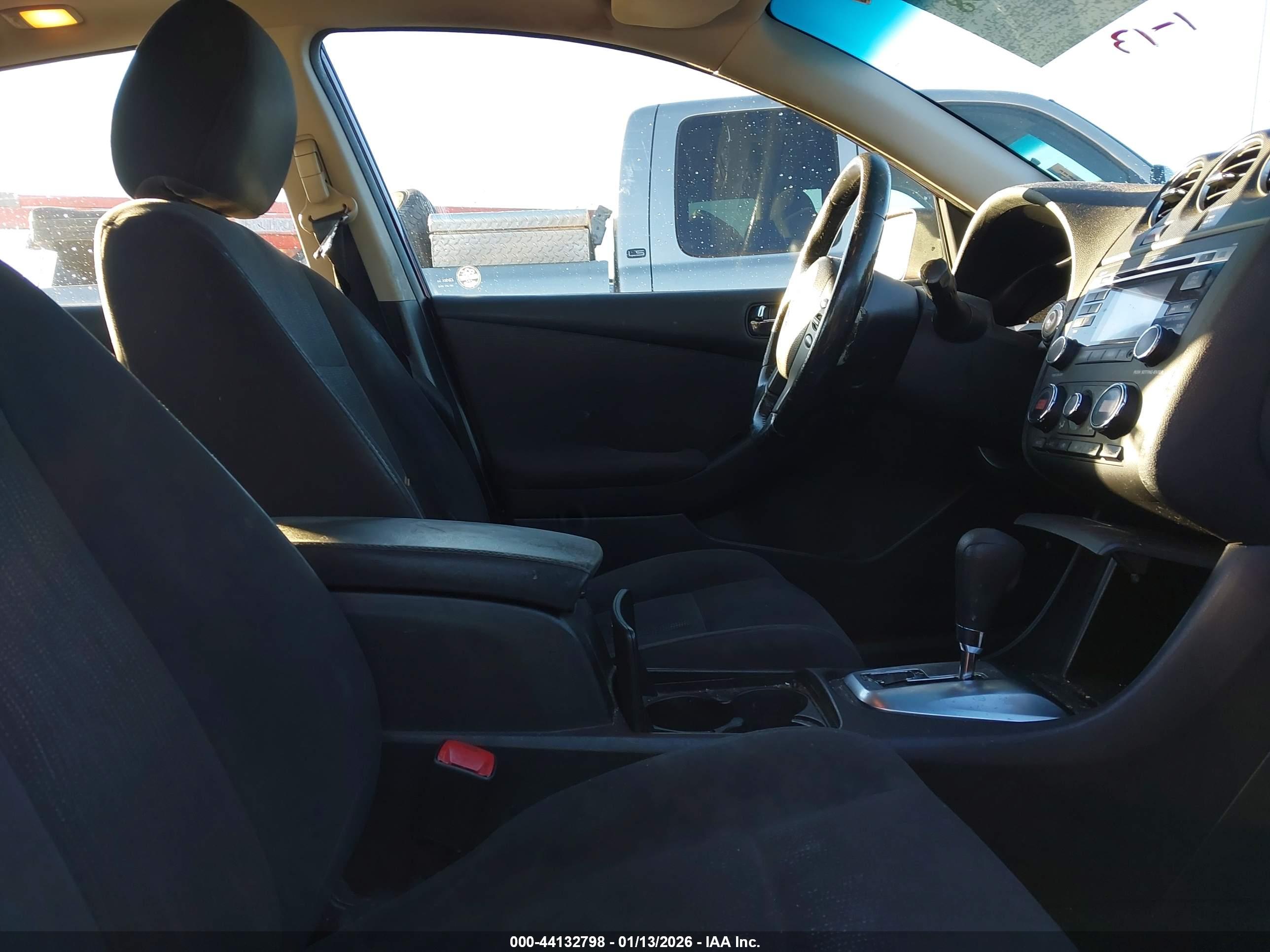 NISSAN ALTIMA image 5