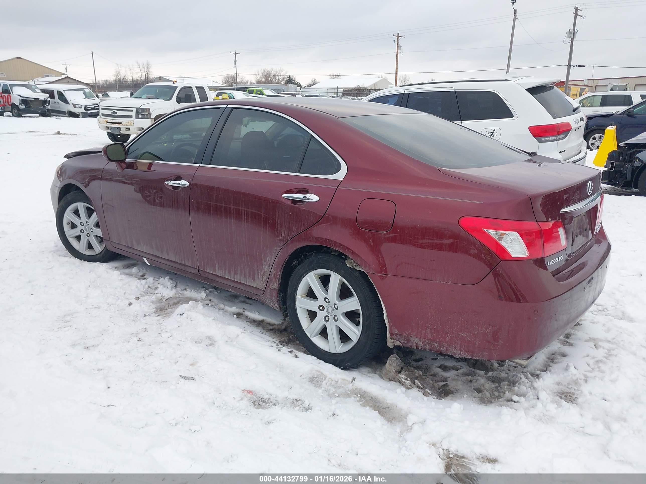 LEXUS ES image 3