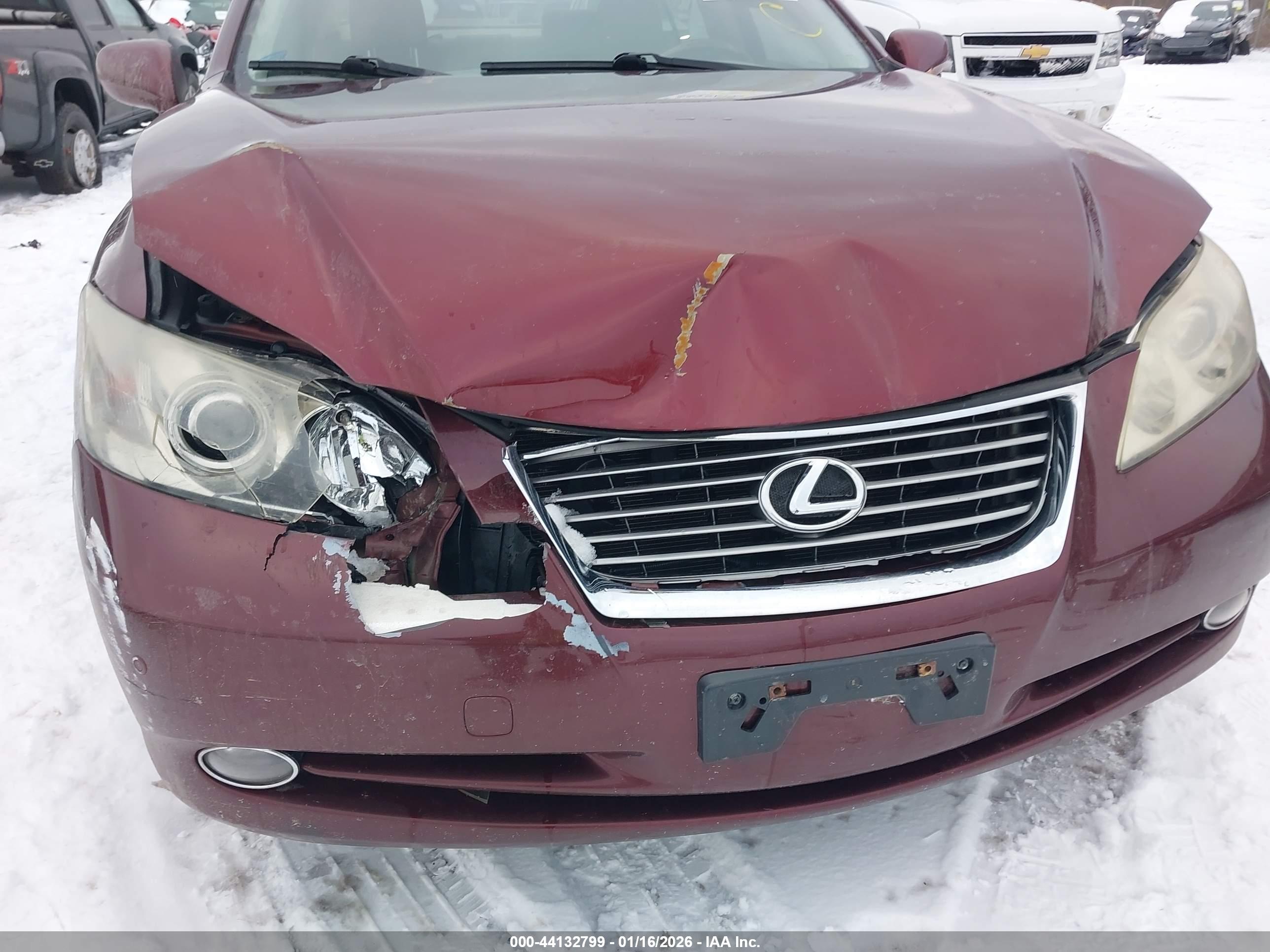 LEXUS ES image 6