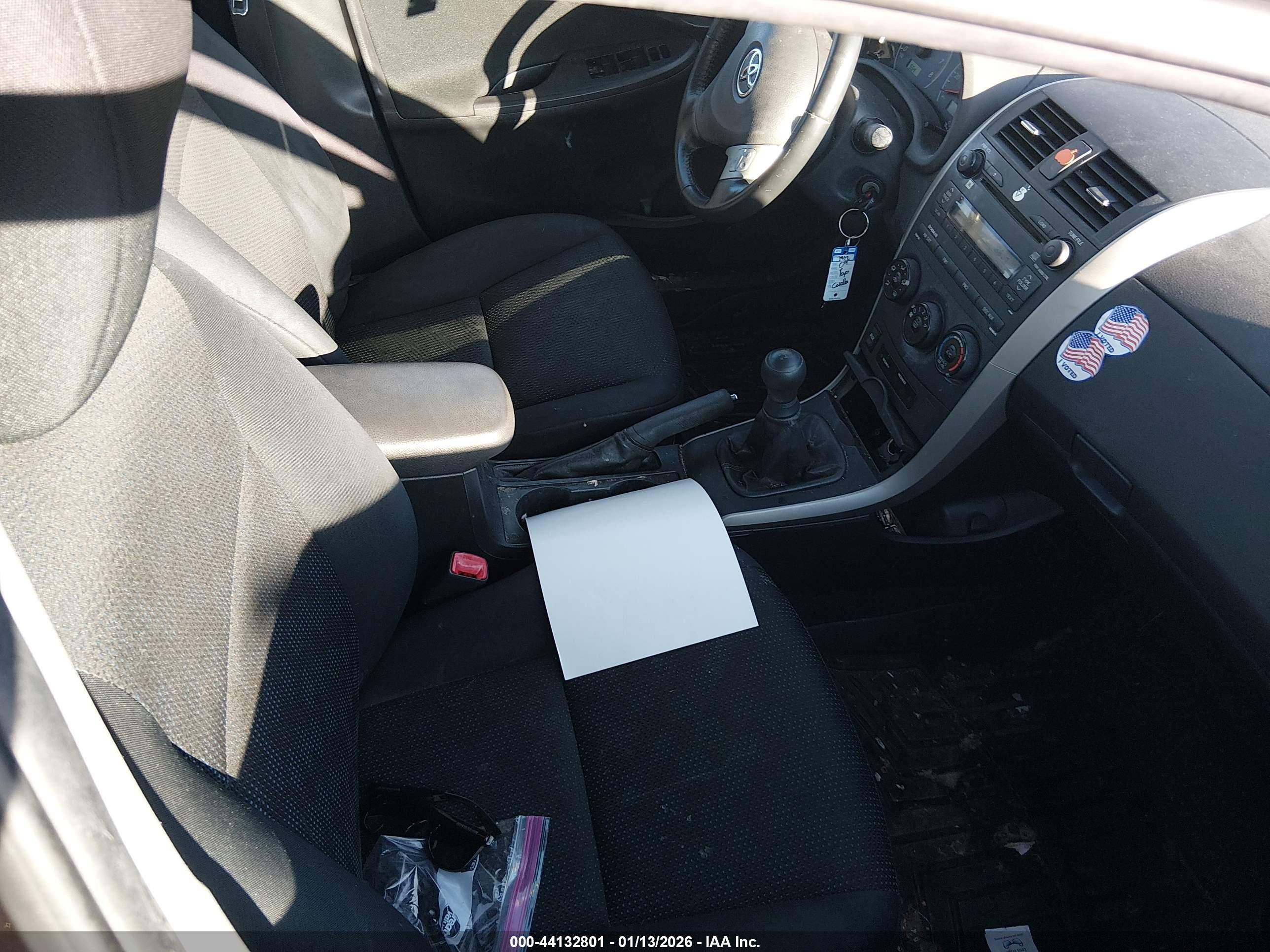 TOYOTA COROLLA image 5