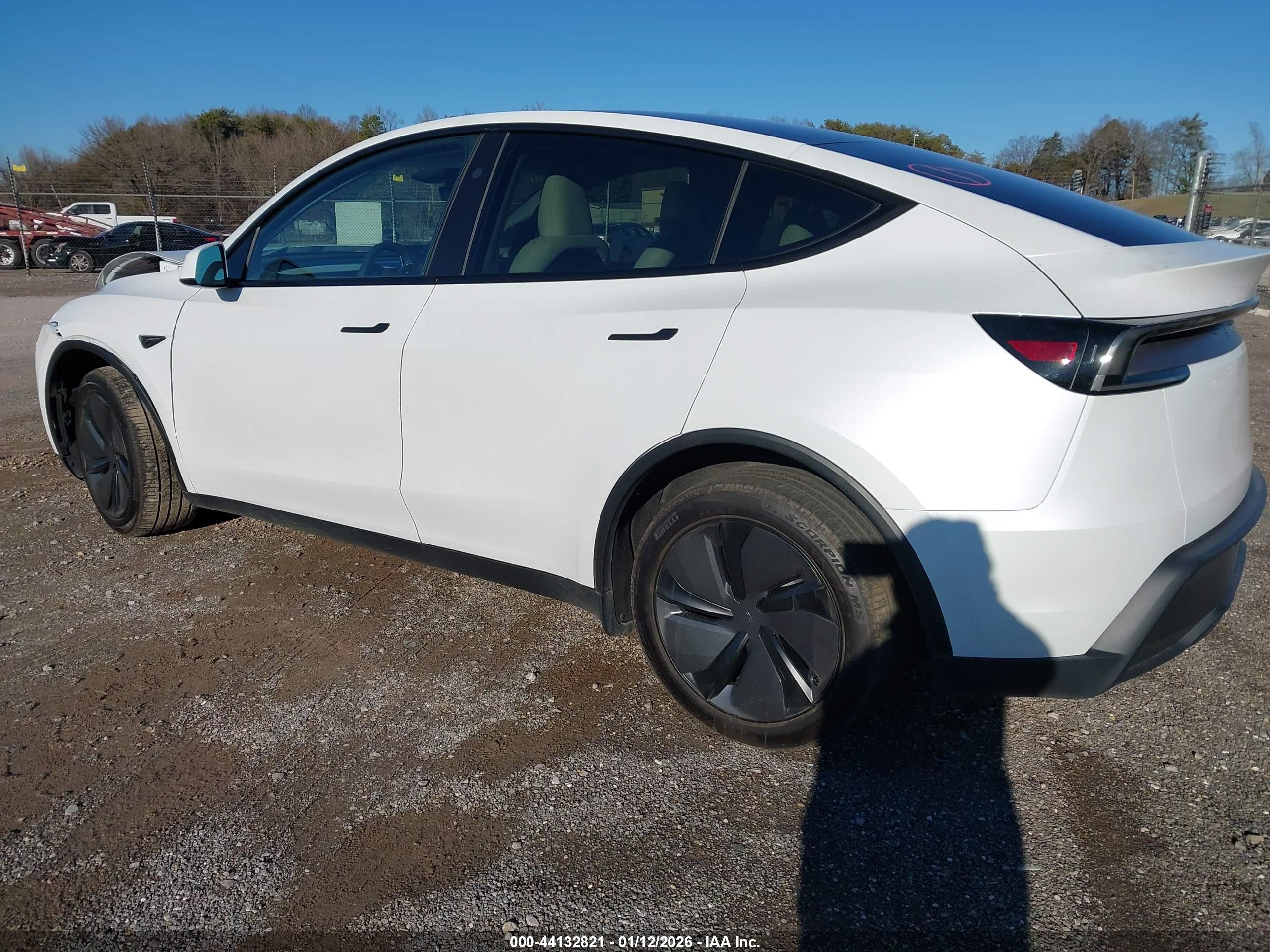 TESLA MODEL image 3