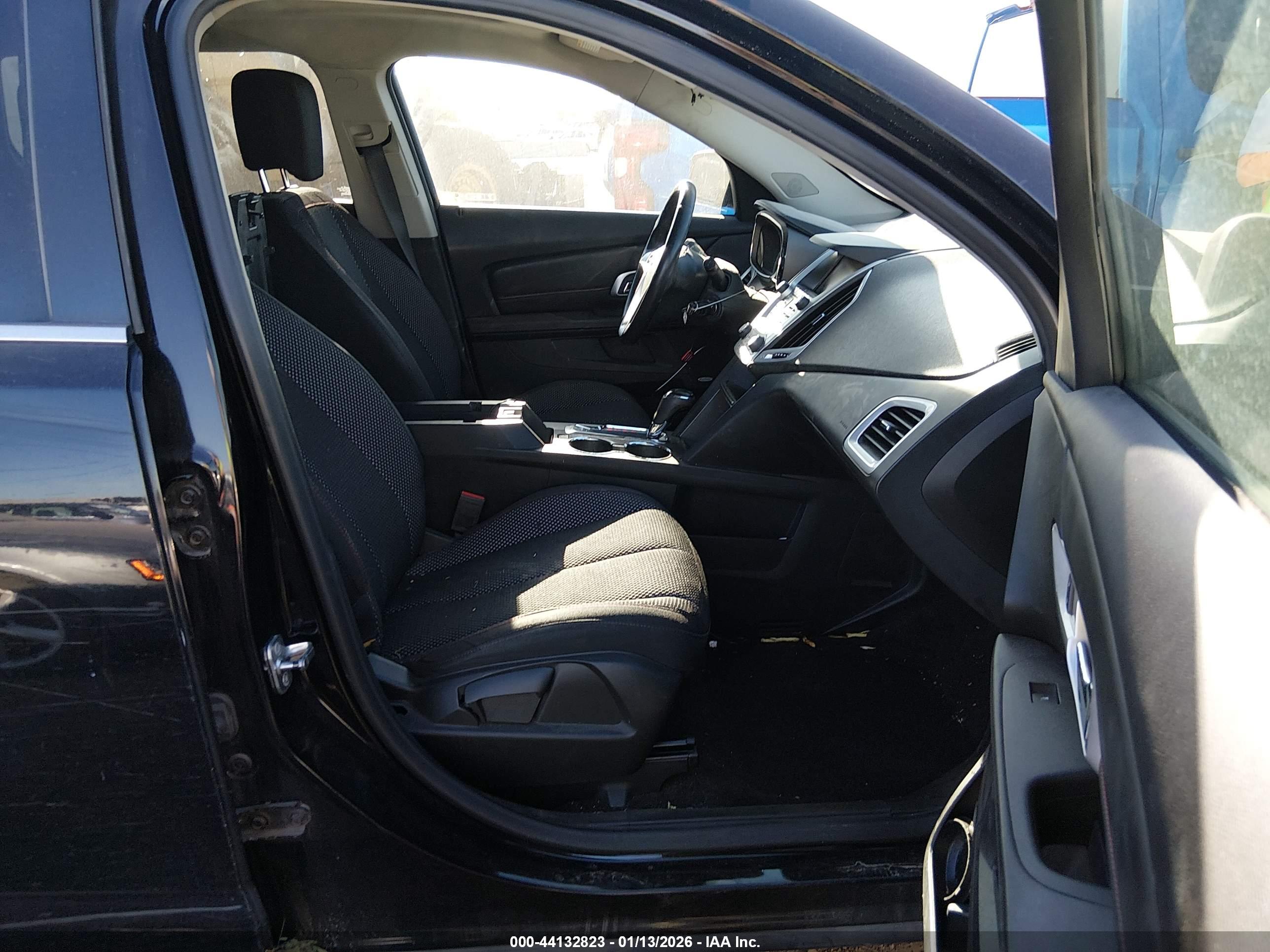 GMC TERRAIN image 5