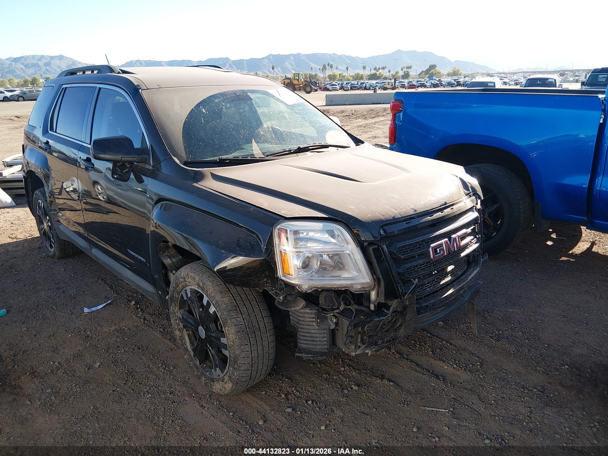 GMC TERRAIN image 6
