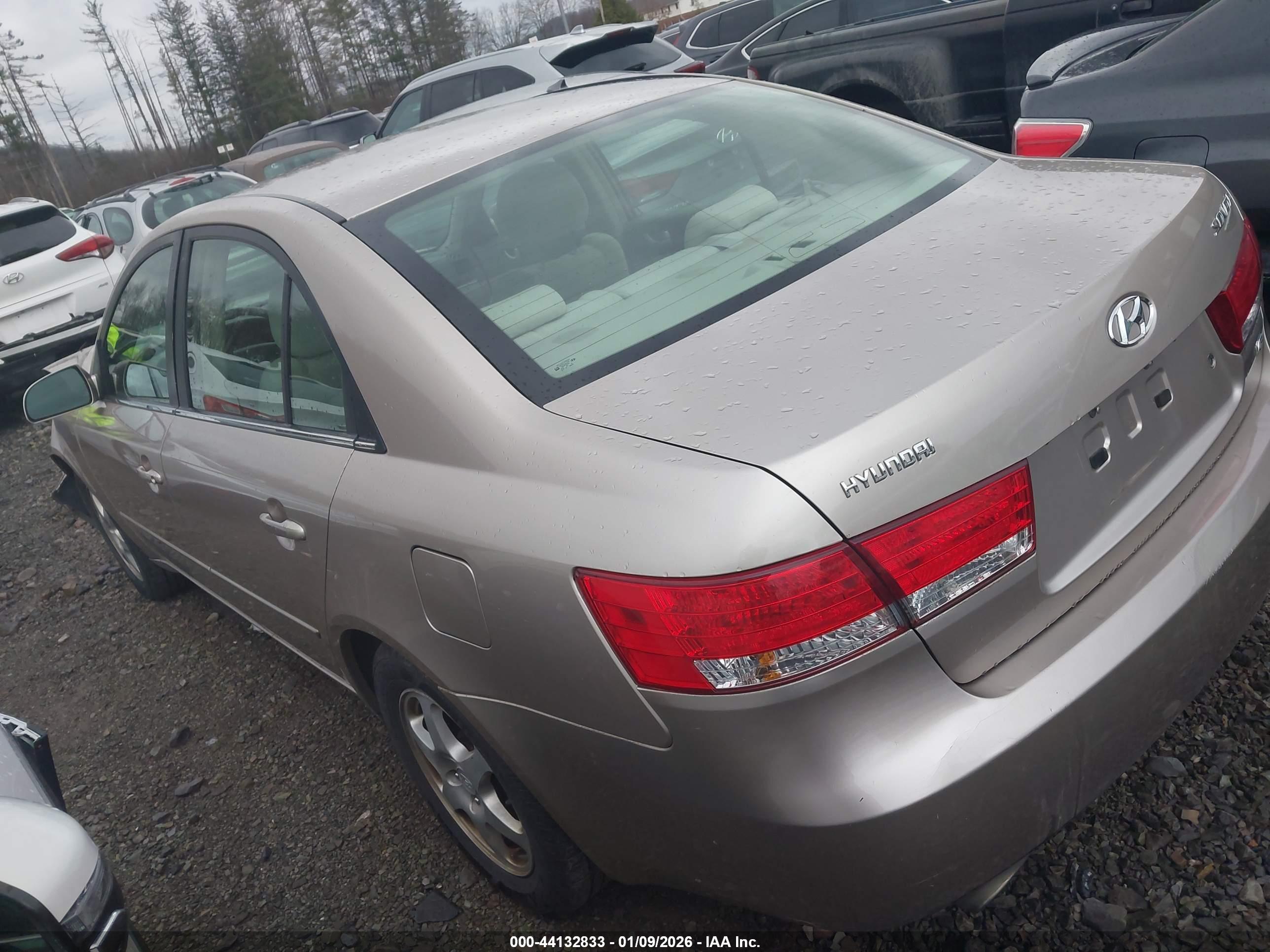 HYUNDAI SONATA image 3