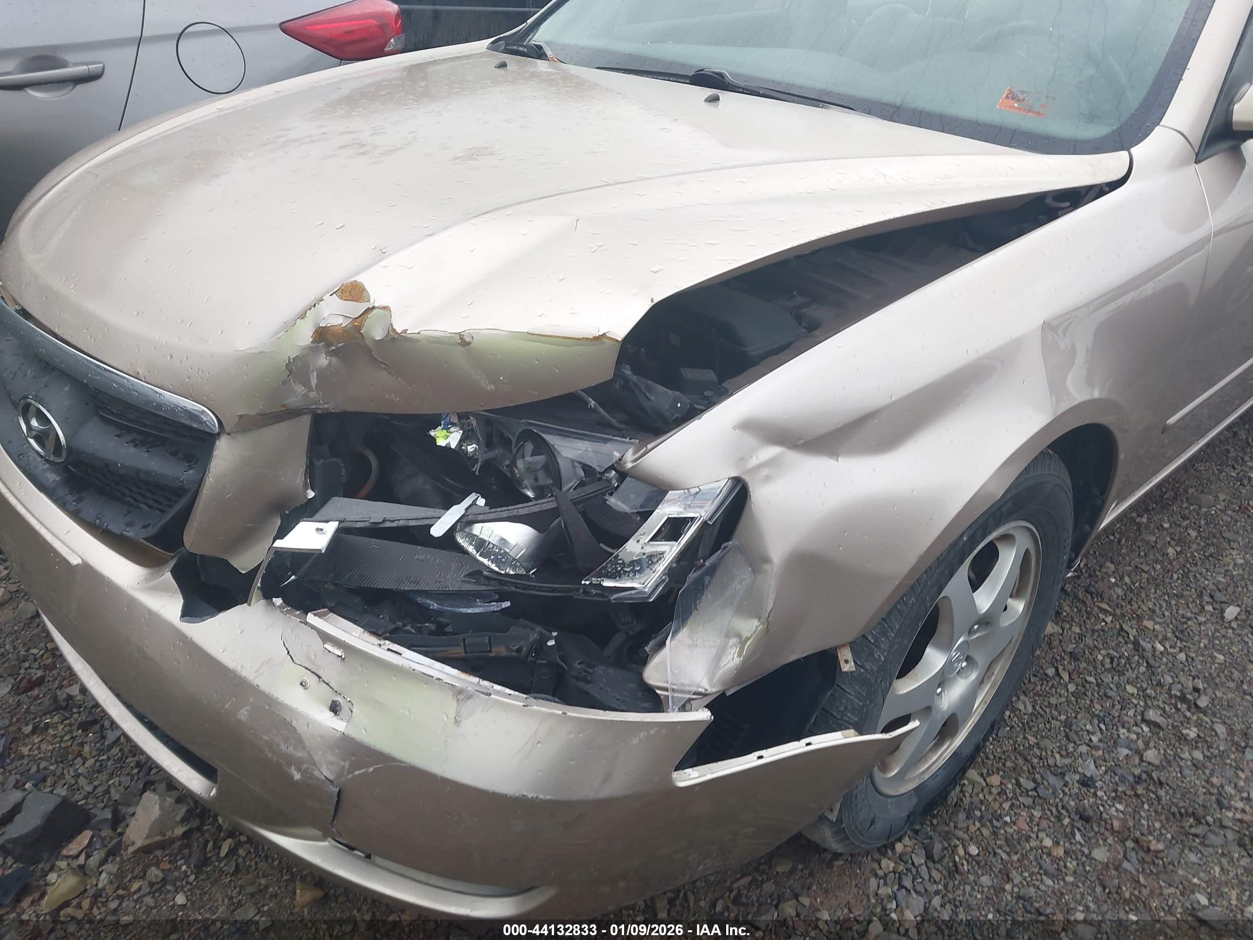 HYUNDAI SONATA image 6