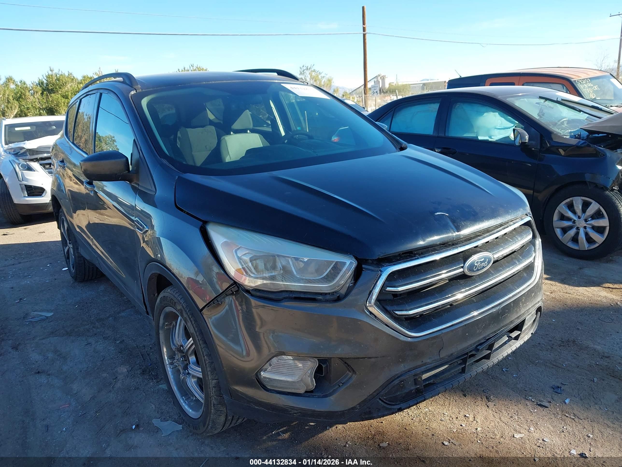 FORD ESCAPE image 6