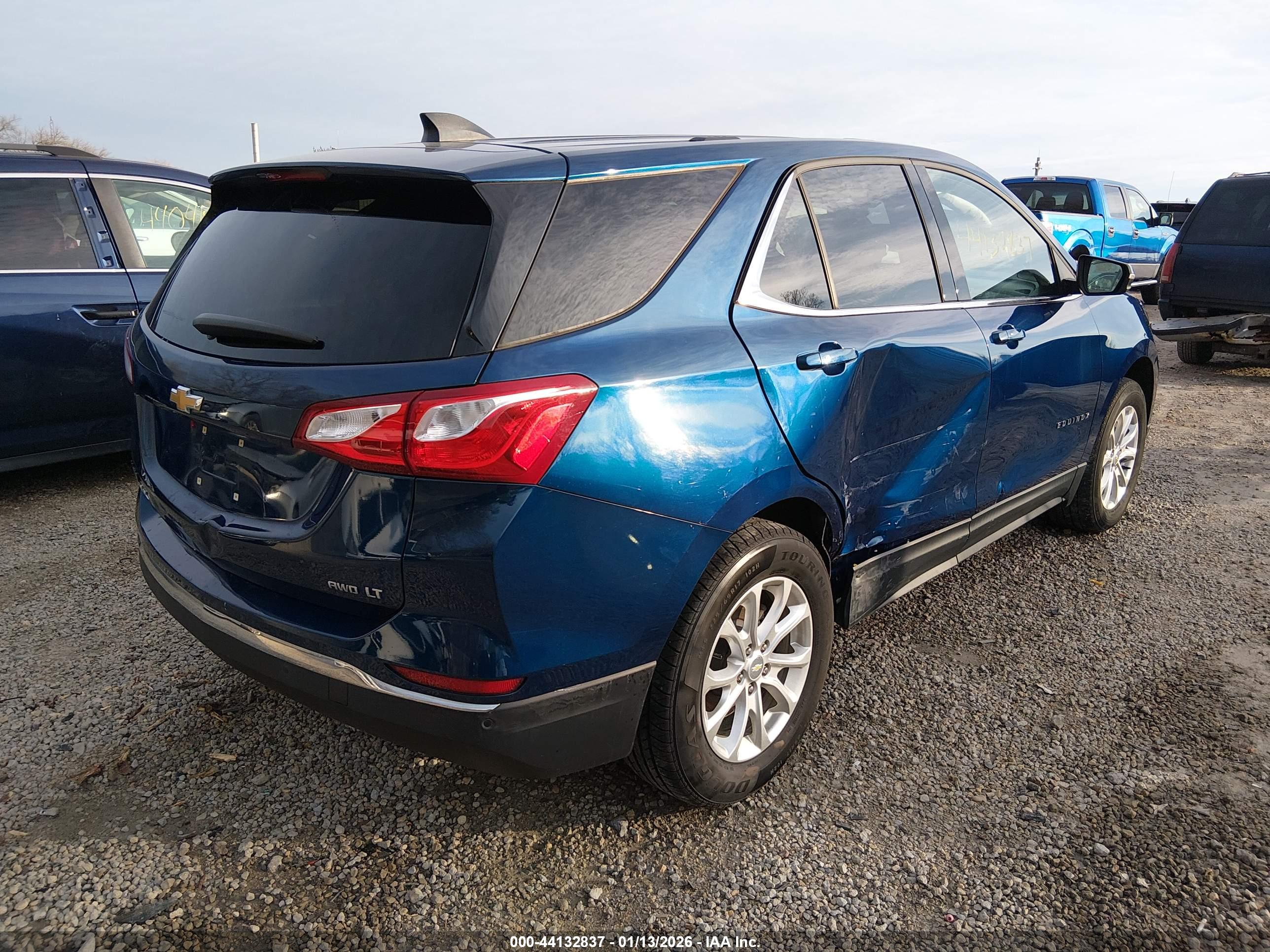 CHEVROLET EQUINOX image 4