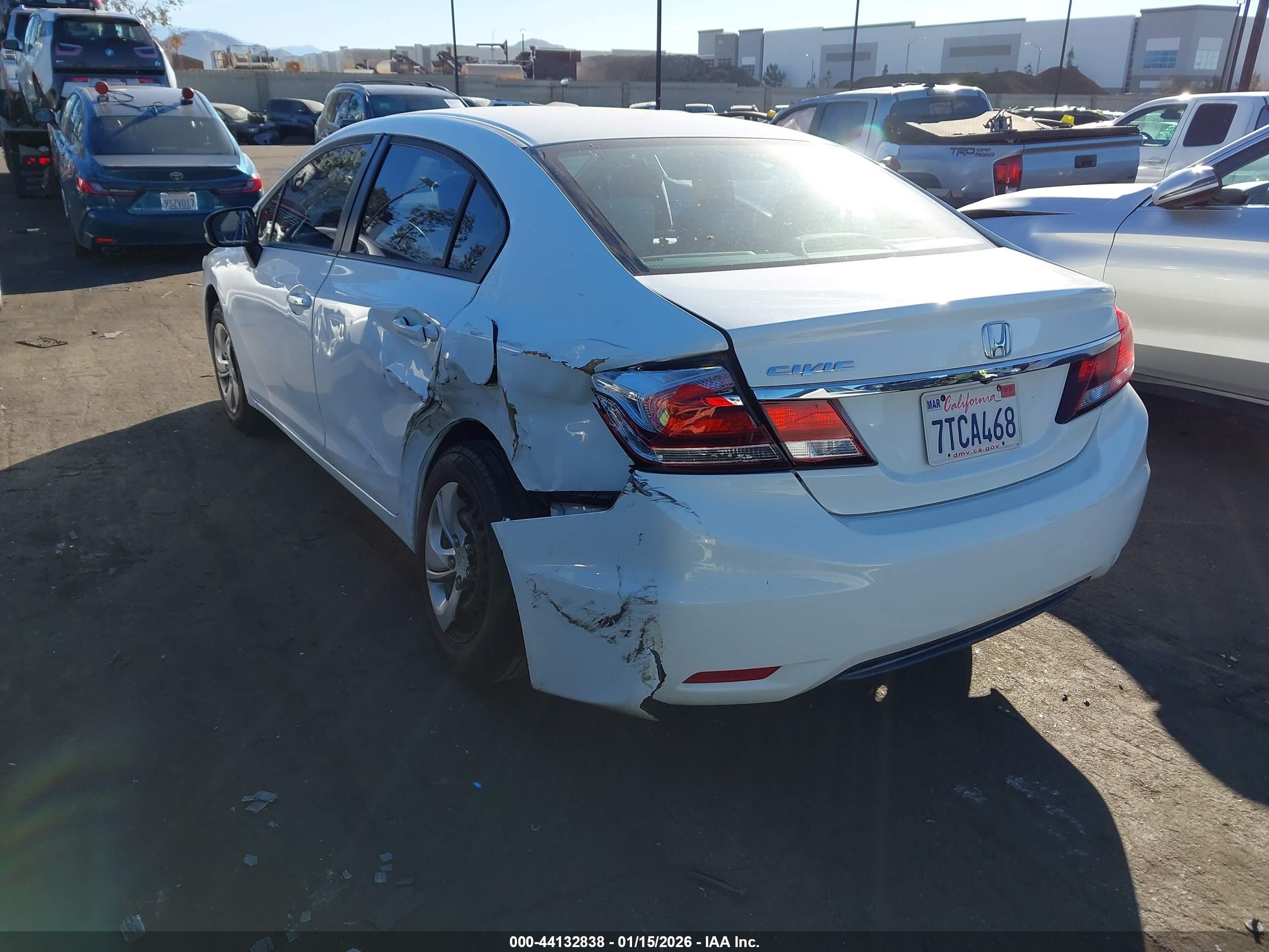 HONDA CIVIC image 3