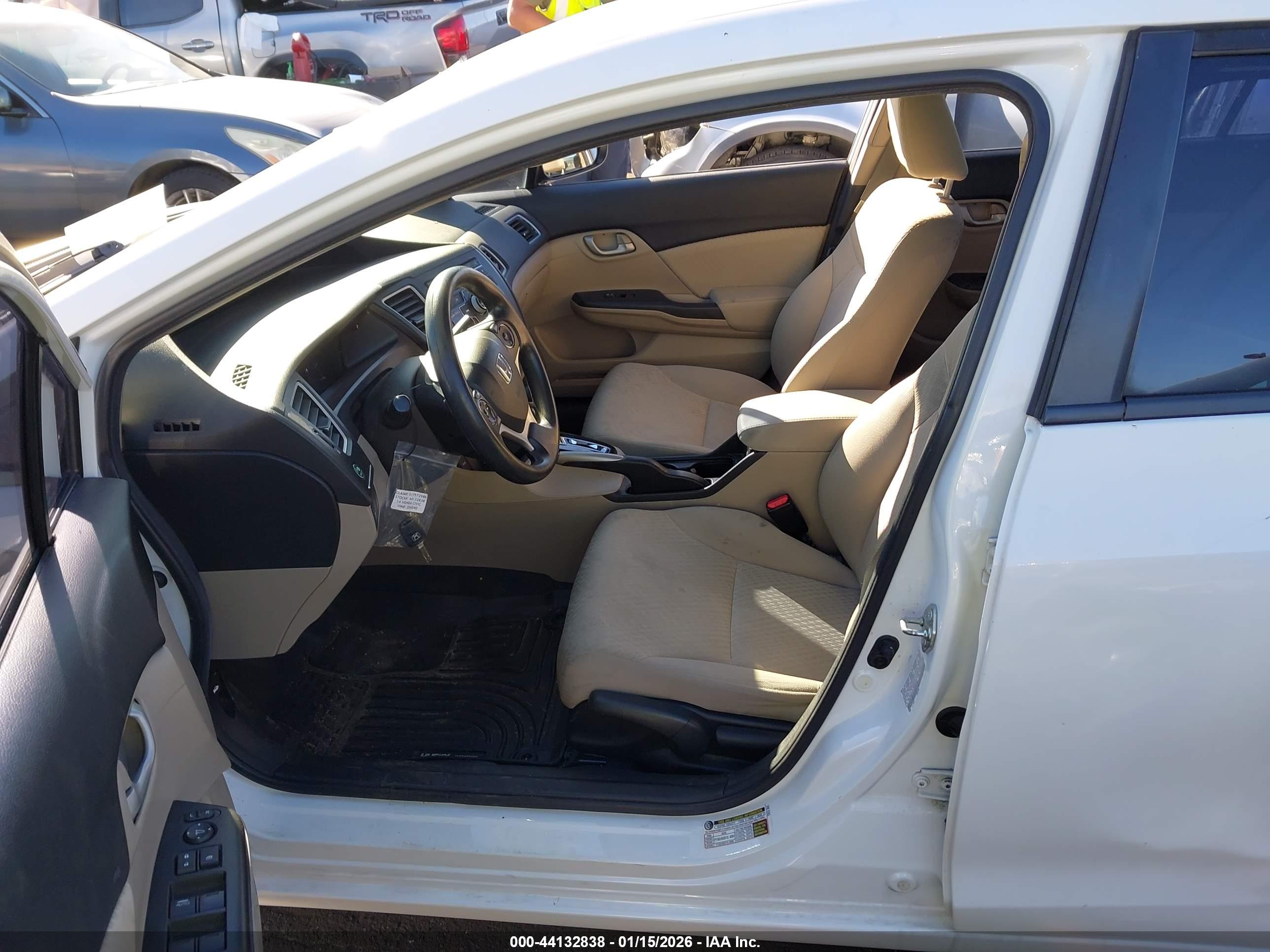 HONDA CIVIC image 5