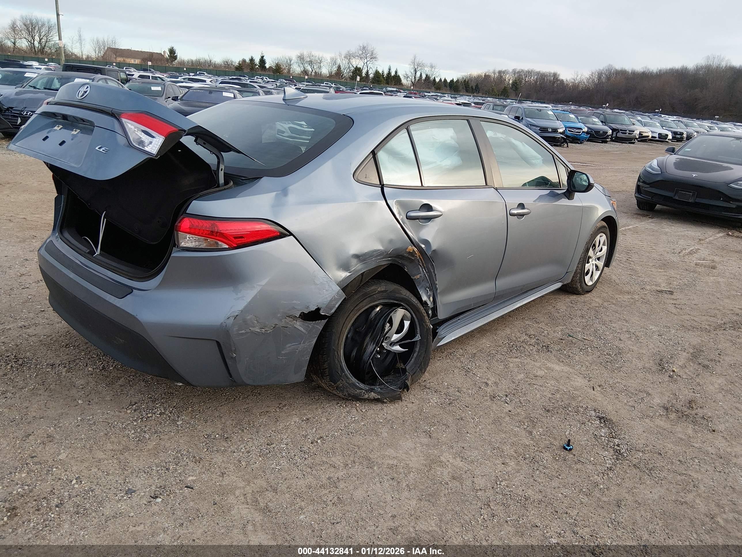 TOYOTA COROLLA image 4