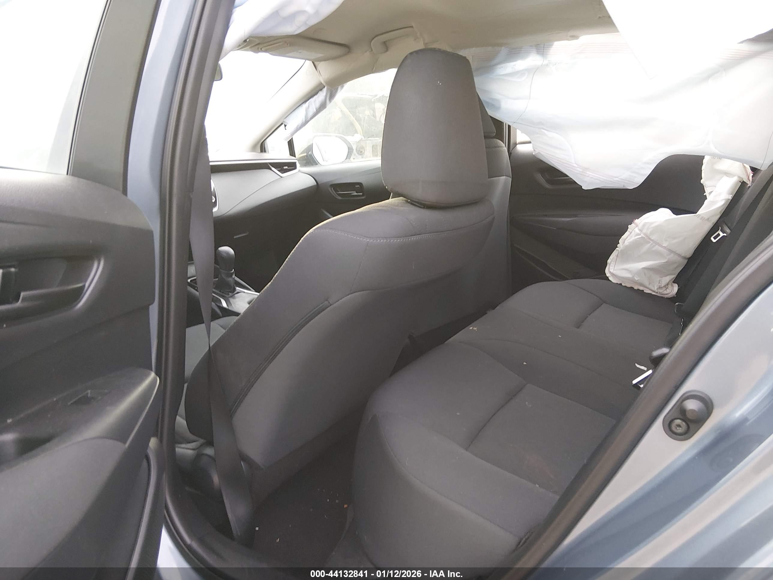 TOYOTA COROLLA image 8