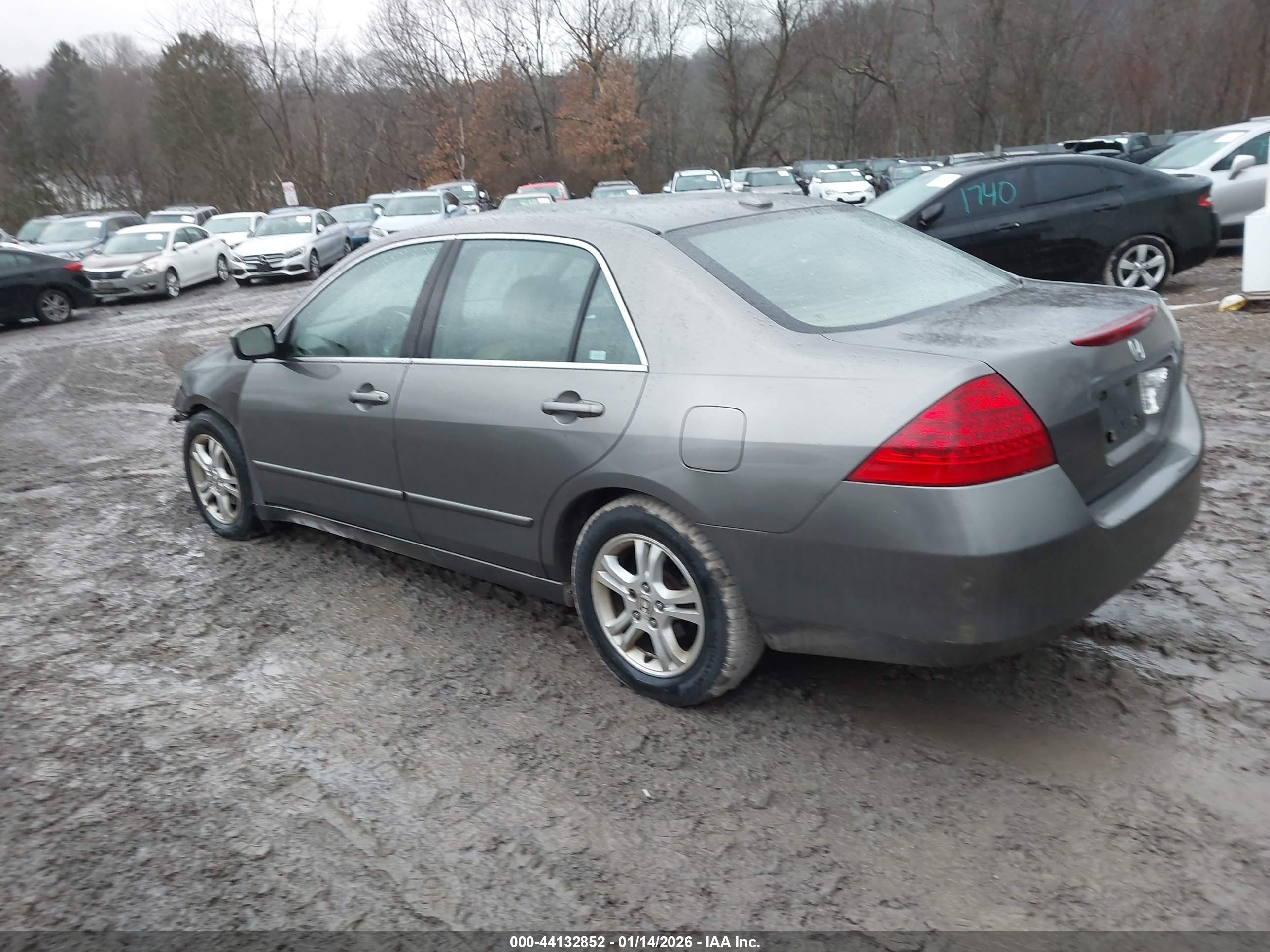 HONDA ACCORD image 3