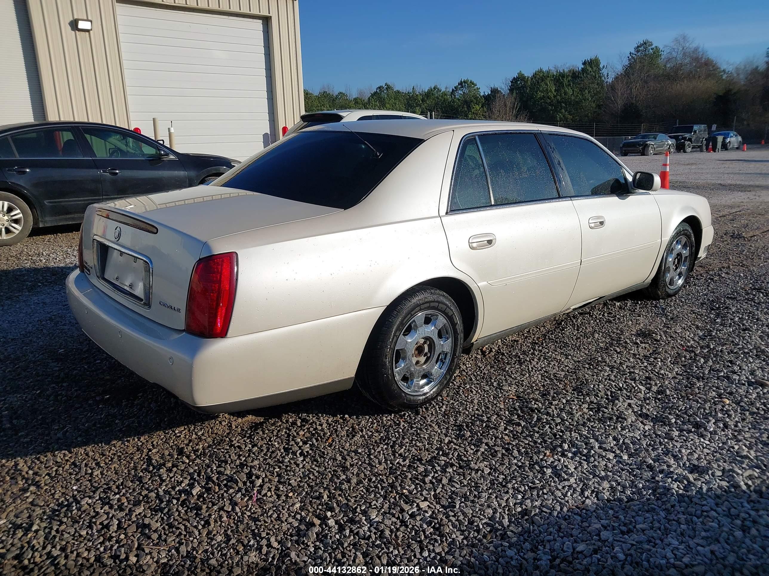 CADILLAC DEVILLE image 4